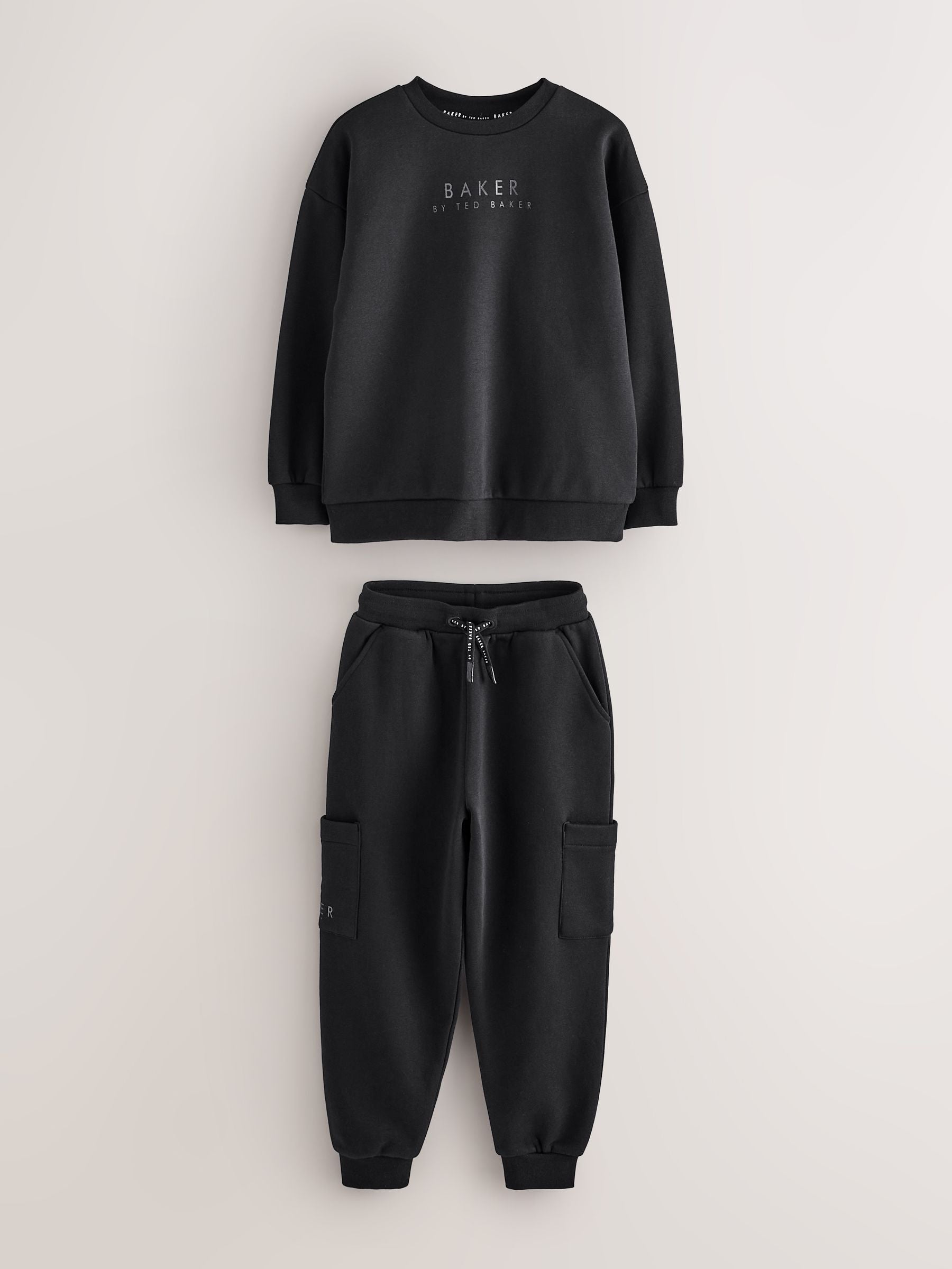 Dsiney Kidz - Baker by Ted Baker Black Oversized Graphic Sweatshirt and Joggers Set image 9