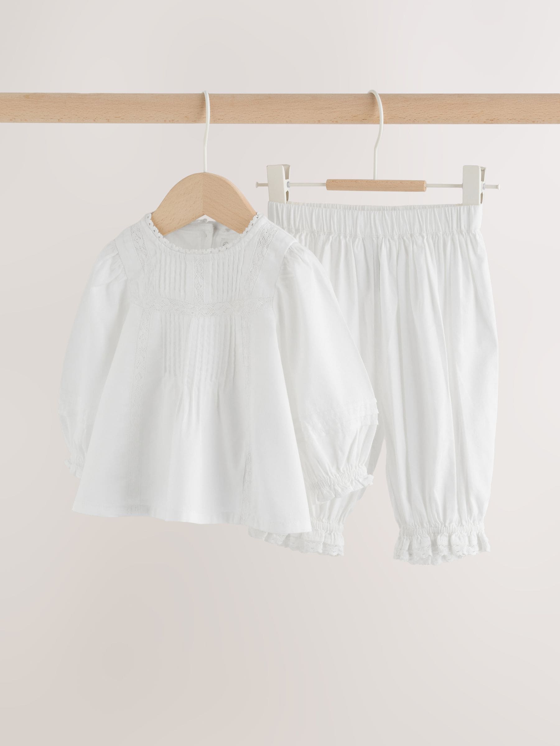Dsiney Kidz - White Woven Lace Top and Trousers Baby 2 Piece Set (0mths-2yrs) image 5