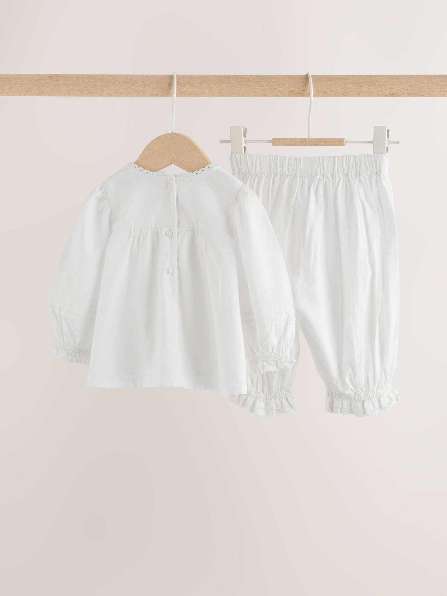 Dsiney Kidz - White Woven Lace Top and Trousers Baby 2 Piece Set (0mths-2yrs) image 6