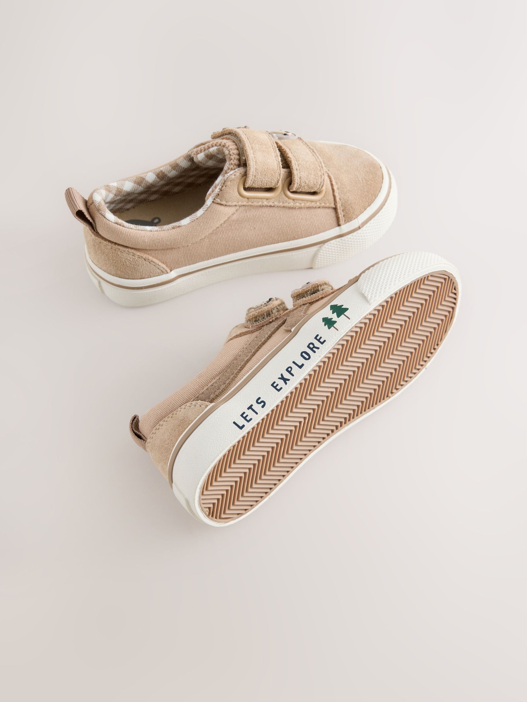 Neutral Animals Standard Fit (F) Touch Fastening Trainers image 3