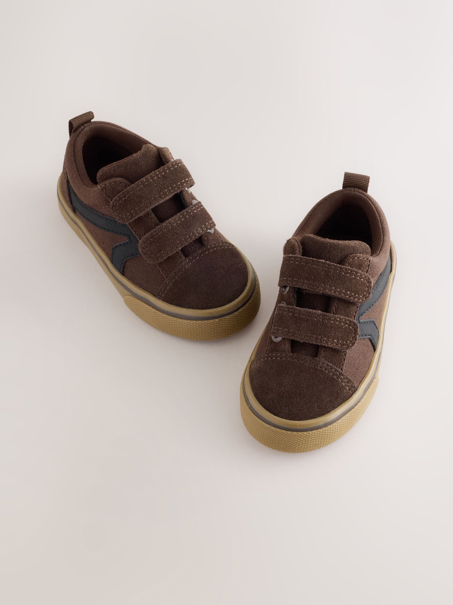 Chocolate Brown Wide Fit (G) Touch Fastening Trainers image 1