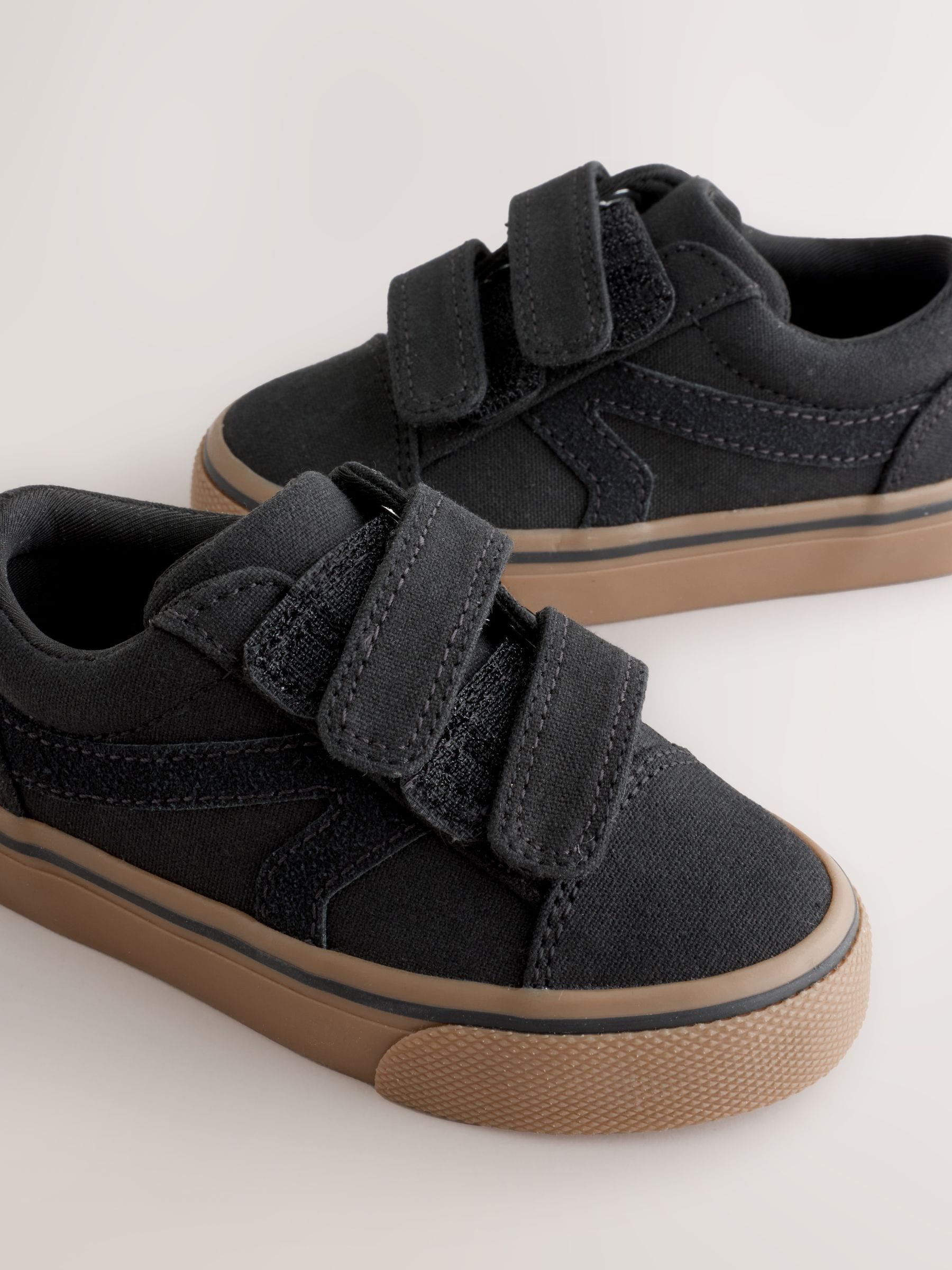 Black Wide Fit (G) Touch Fastening Trainers image 3