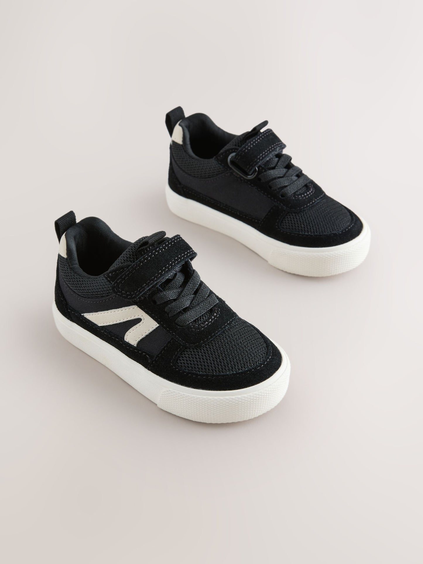 Black Standard Fit (F) Touch Fastening Elastic Lace Trainers image 1