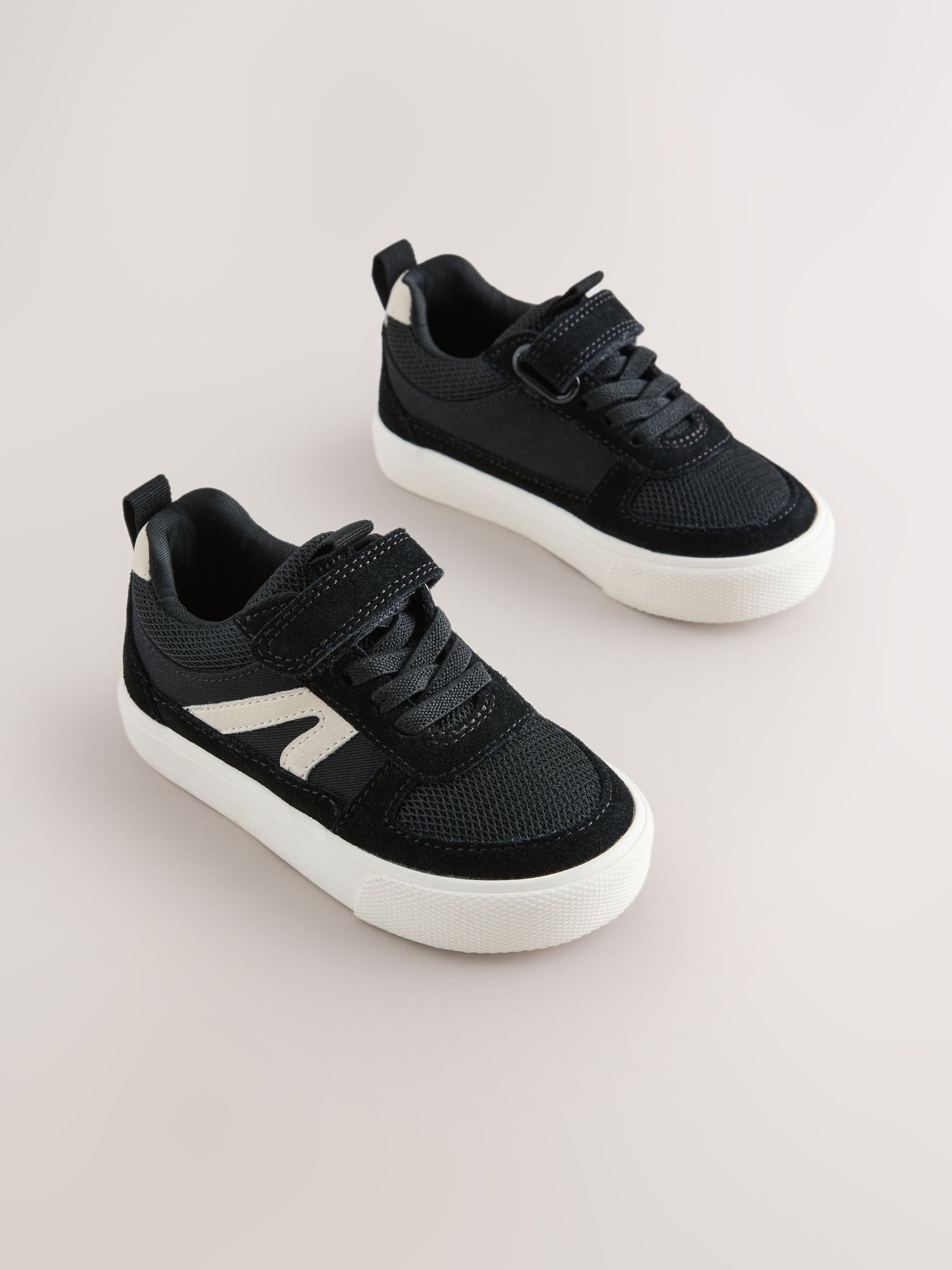 Black Standard Fit (F) Touch Fastening Elastic Lace Trainers image 1