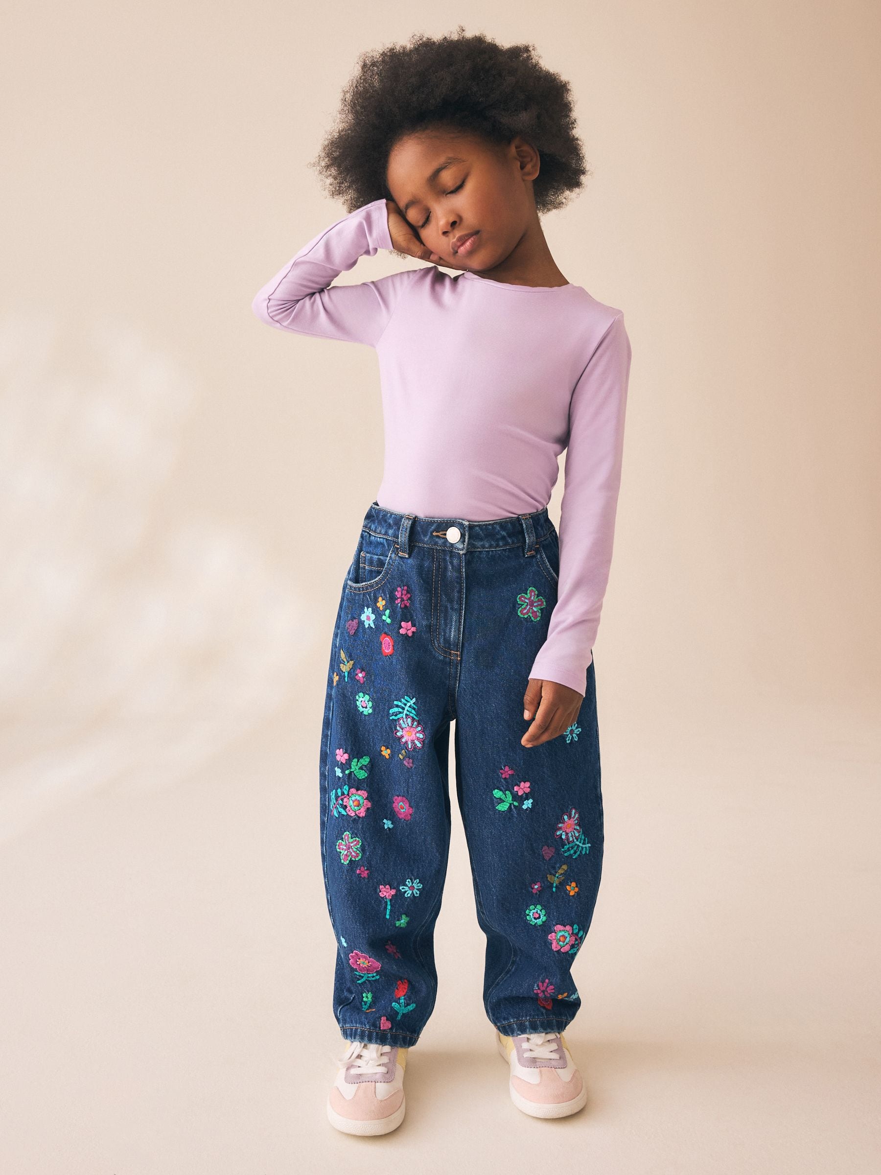 Dsiney Kidz - Floral Embroidery Barrel Jeans (3-16yrs) image 2