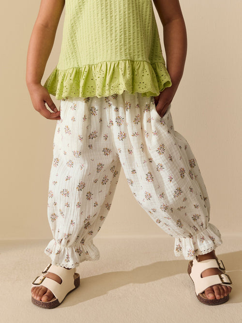 Cream/Pink Floral Ditsy Bloomer Pullon Trousers (3mths-7yrs) image 1