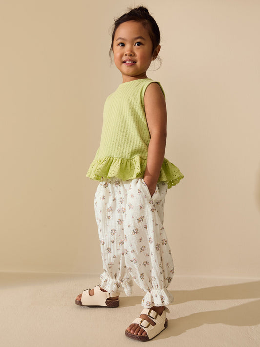 Cream/Pink Floral Ditsy Bloomer Pullon Trousers (3mths-7yrs) image 2