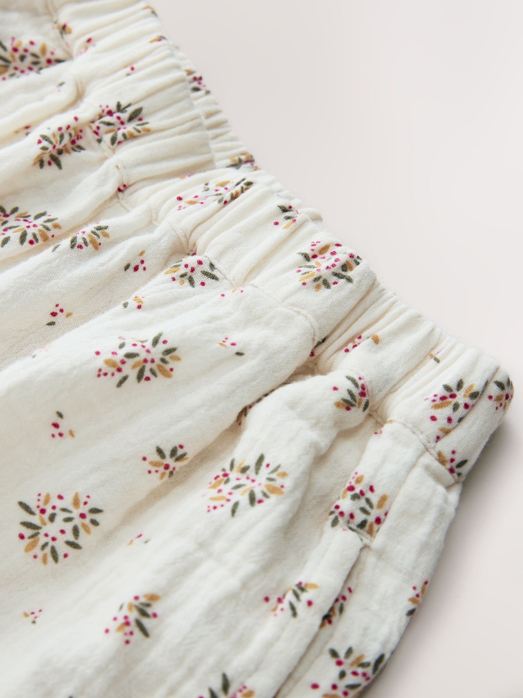 Cream/Pink Floral Ditsy Bloomer Pullon Trousers (3mths-7yrs) image 7