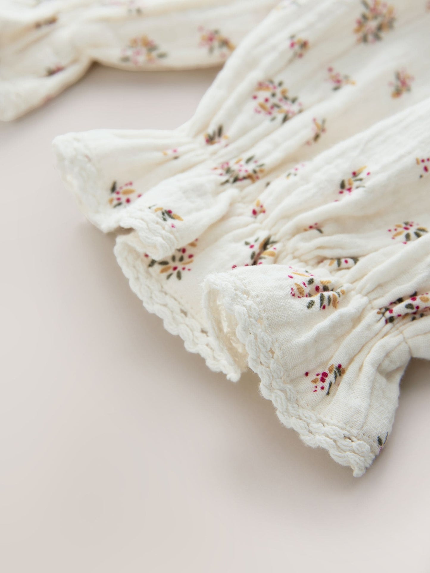 Cream/Pink Floral Ditsy Bloomer Pullon Trousers (3mths-7yrs) image 8