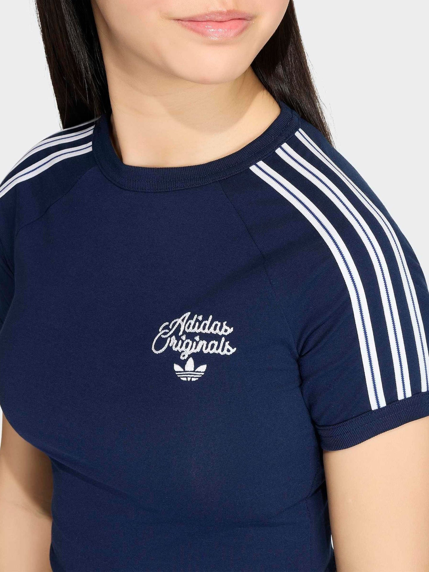 Dsiney Kidz - adidas Originals Blue 3 Stripe T-Shirt image 4