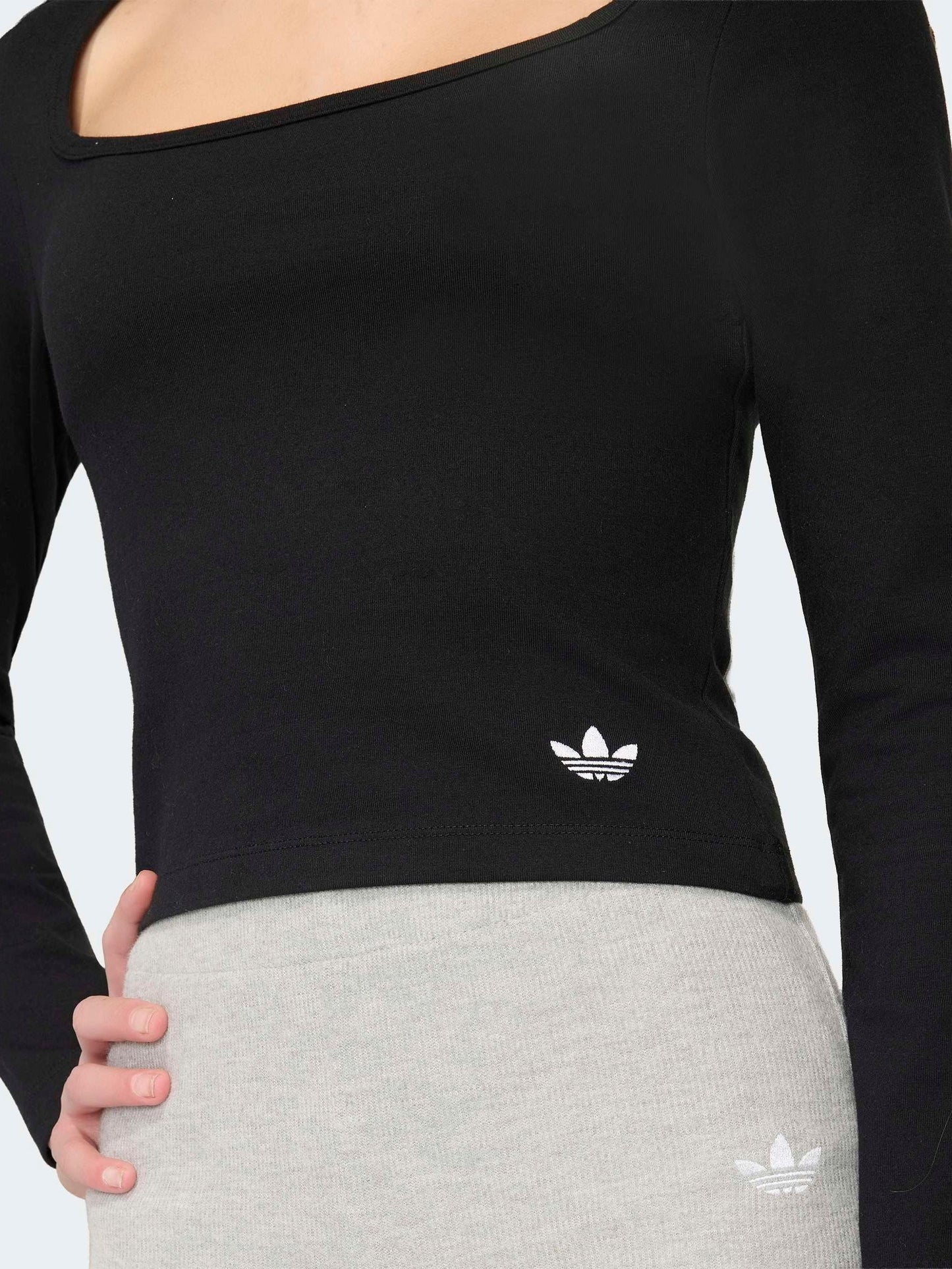 Dsiney Kidz - adidas Originals Black Slim Long Sleeves T-Shirt image 4