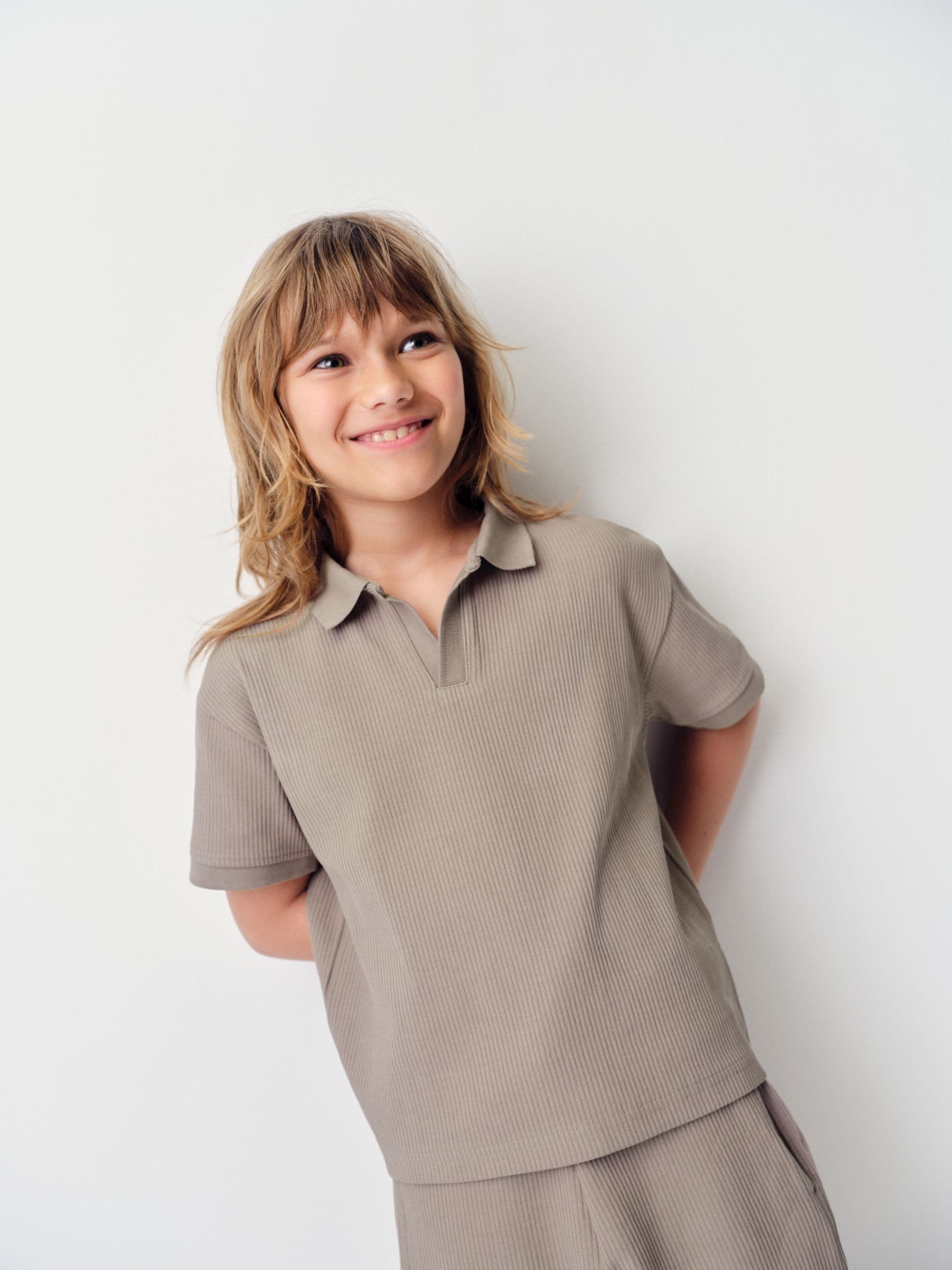 Dsiney Kidz - The Set 2 Pack Jersey Rib Short Sleeve Crew T-Shirt, Trophy Neck and Short Set Brown/Cream image 5