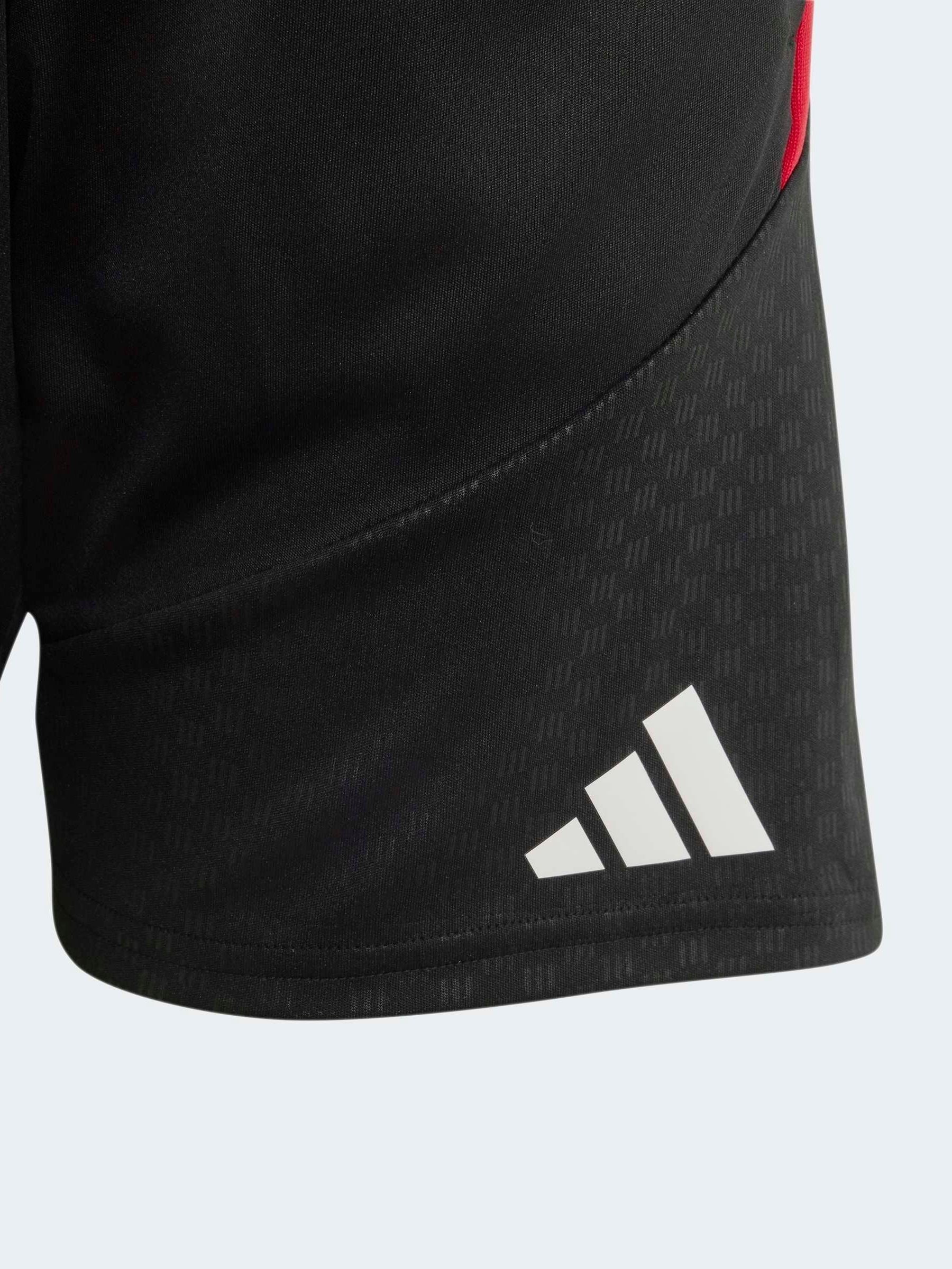 Dsiney Kidz - adidas Black Manchester United 26/27 Tiro Training Shorts image 3