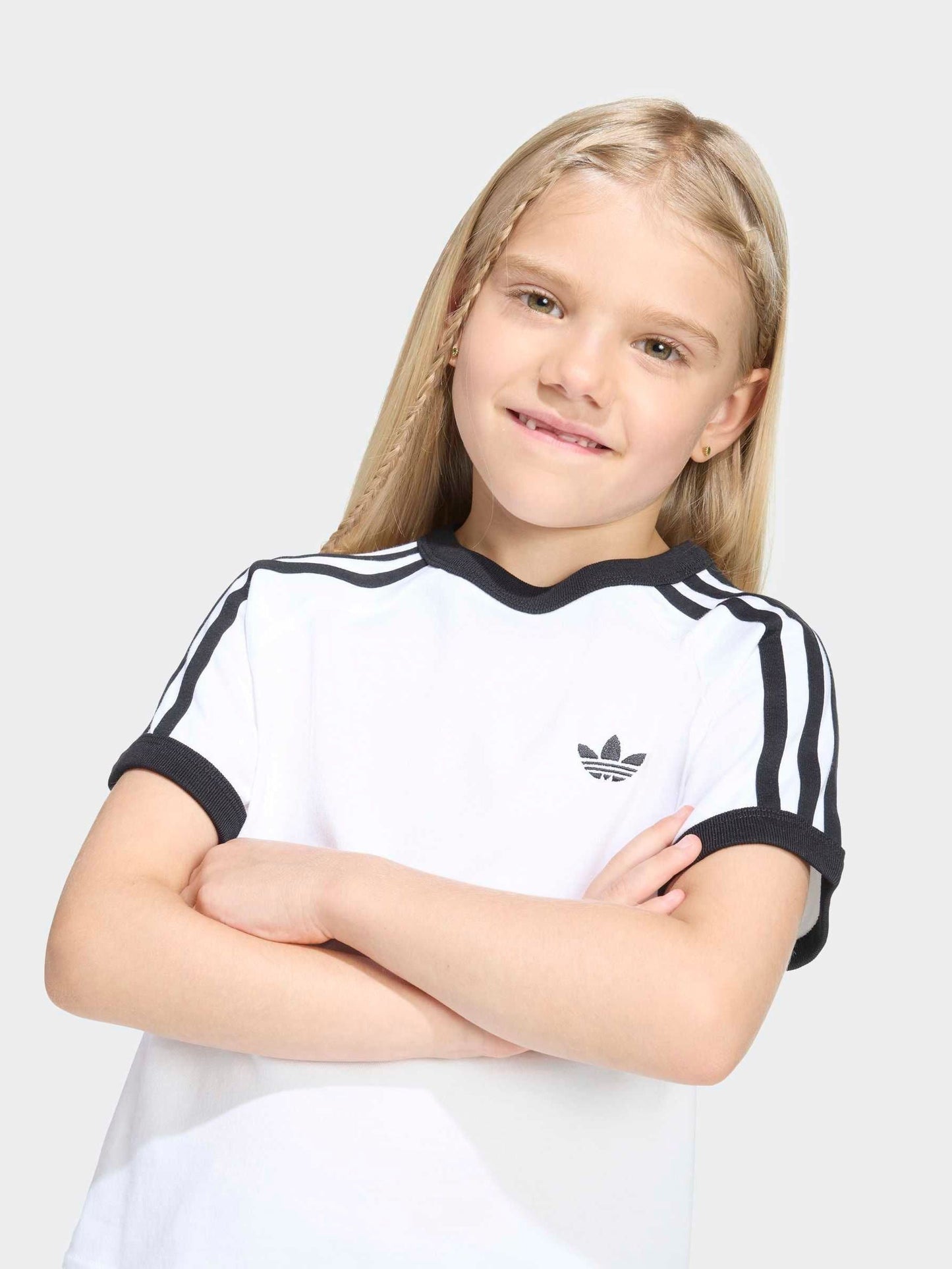 Dsiney Kidz - adidas Originals White 3 Stripe T-Shirt image 4