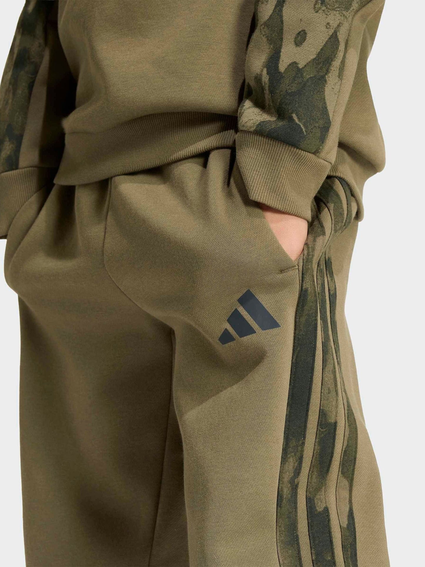 Dsiney Kidz - adidas Green Seasonal Essentials Hooded Joggers Set image 4