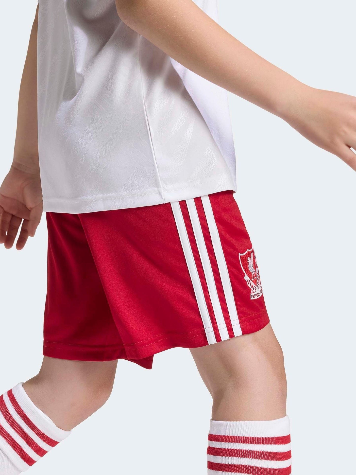 Dsiney Kidz - adidas Red Liverpool FC 26/27 Away Kids Shorts image 2