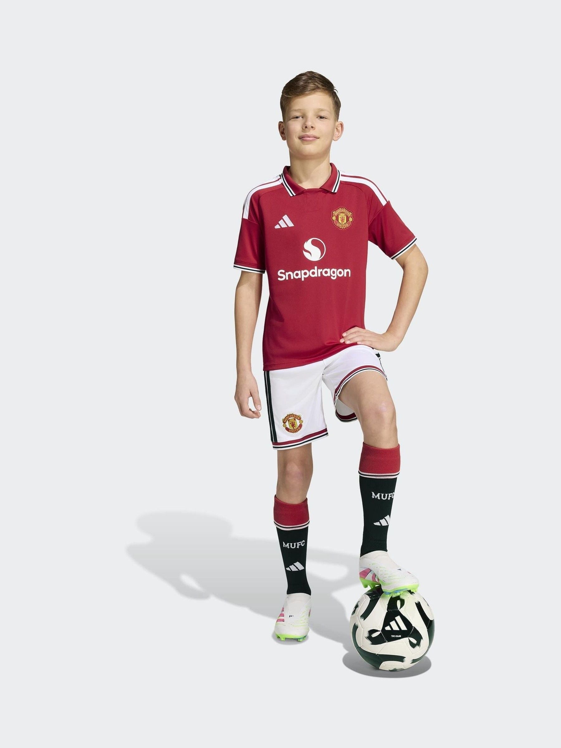 Dsiney Kidz - adidas White Manchester United FC Home Shorts image 3
