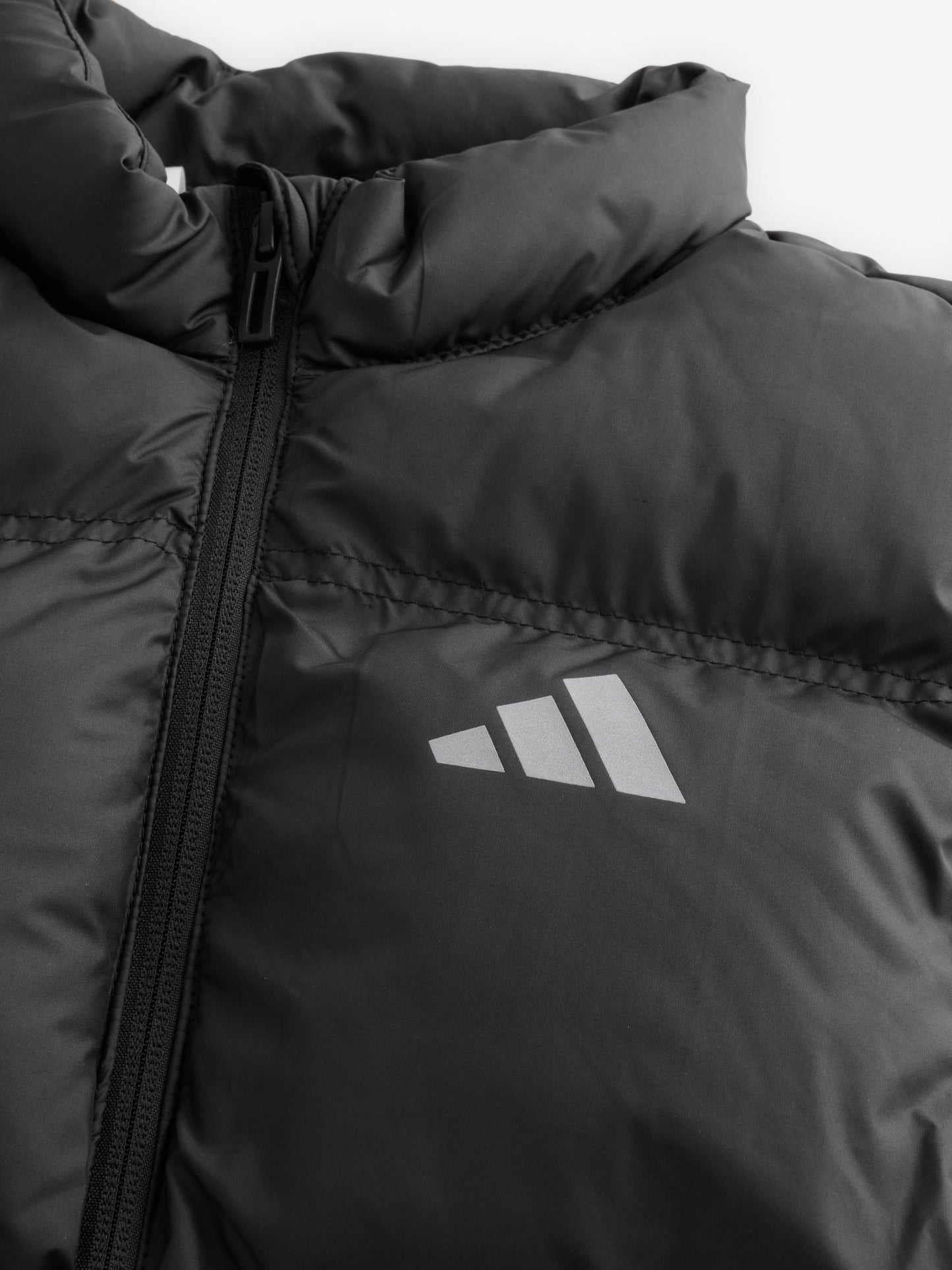 Dsiney Kidz - adidas Black Synthetic Down Gilet image 6