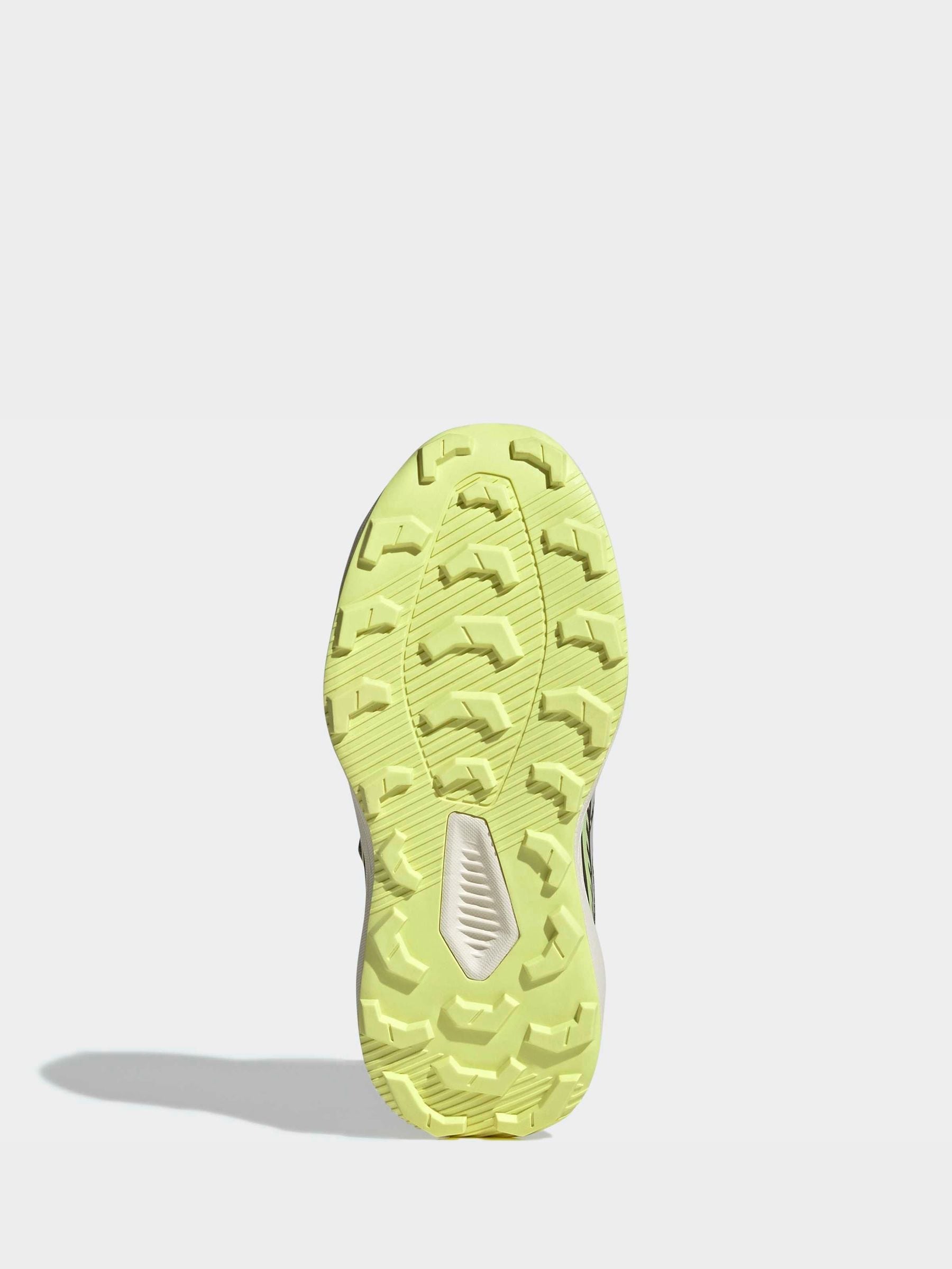 adidas Green Terrex Tracefinder Kids Trainers image 6