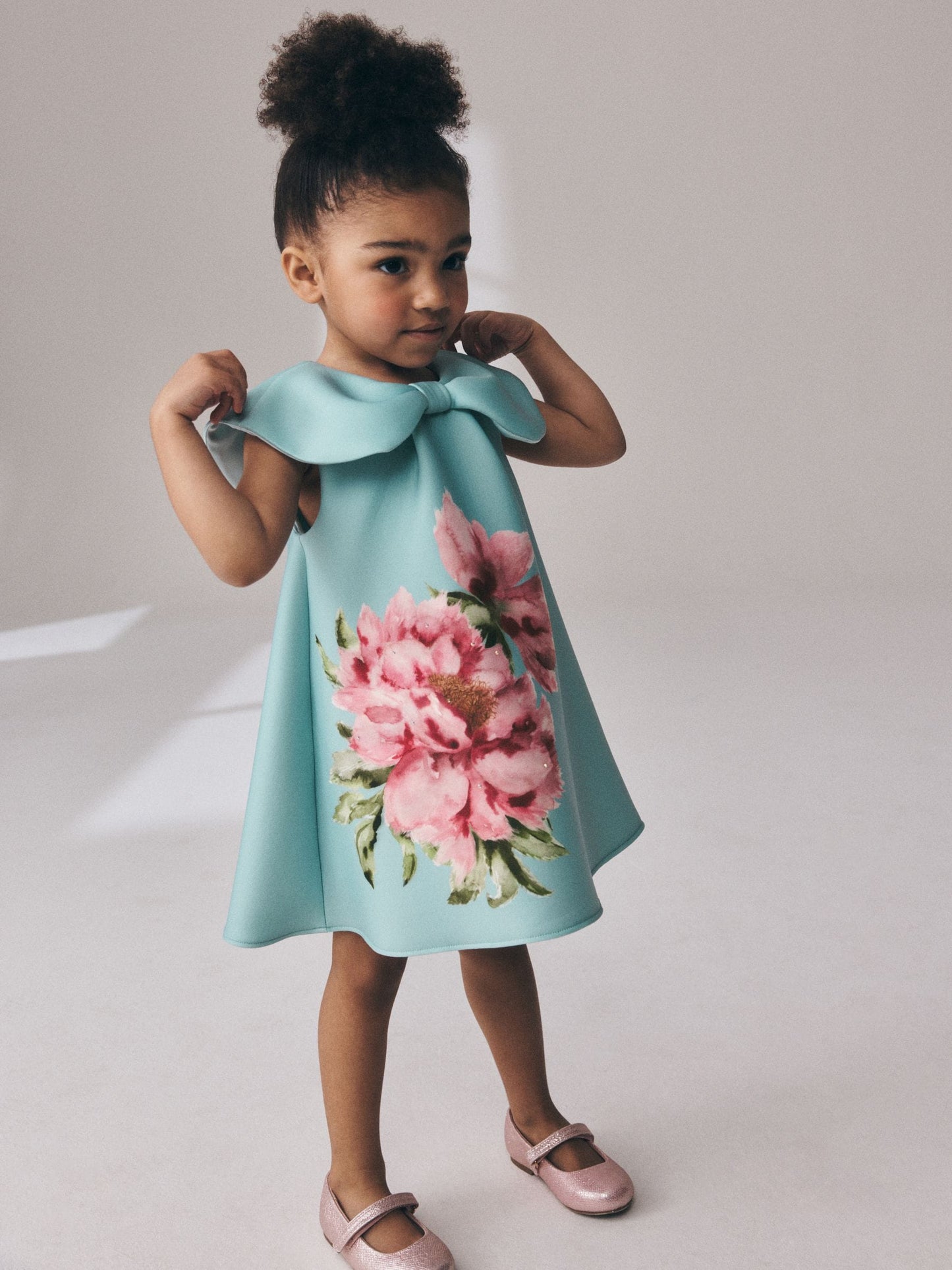 Dsiney Kidz - Green Sleeveless Diamante Scuba Collar Dress (3mths-7yrs) image 2