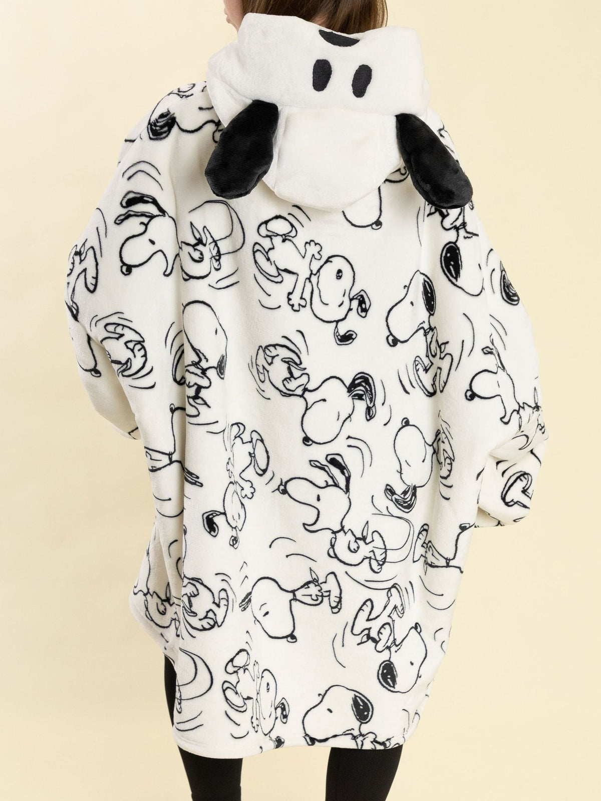 Vanilla Underground White Peanuts Snoopy Blanket Hoodie - image 2