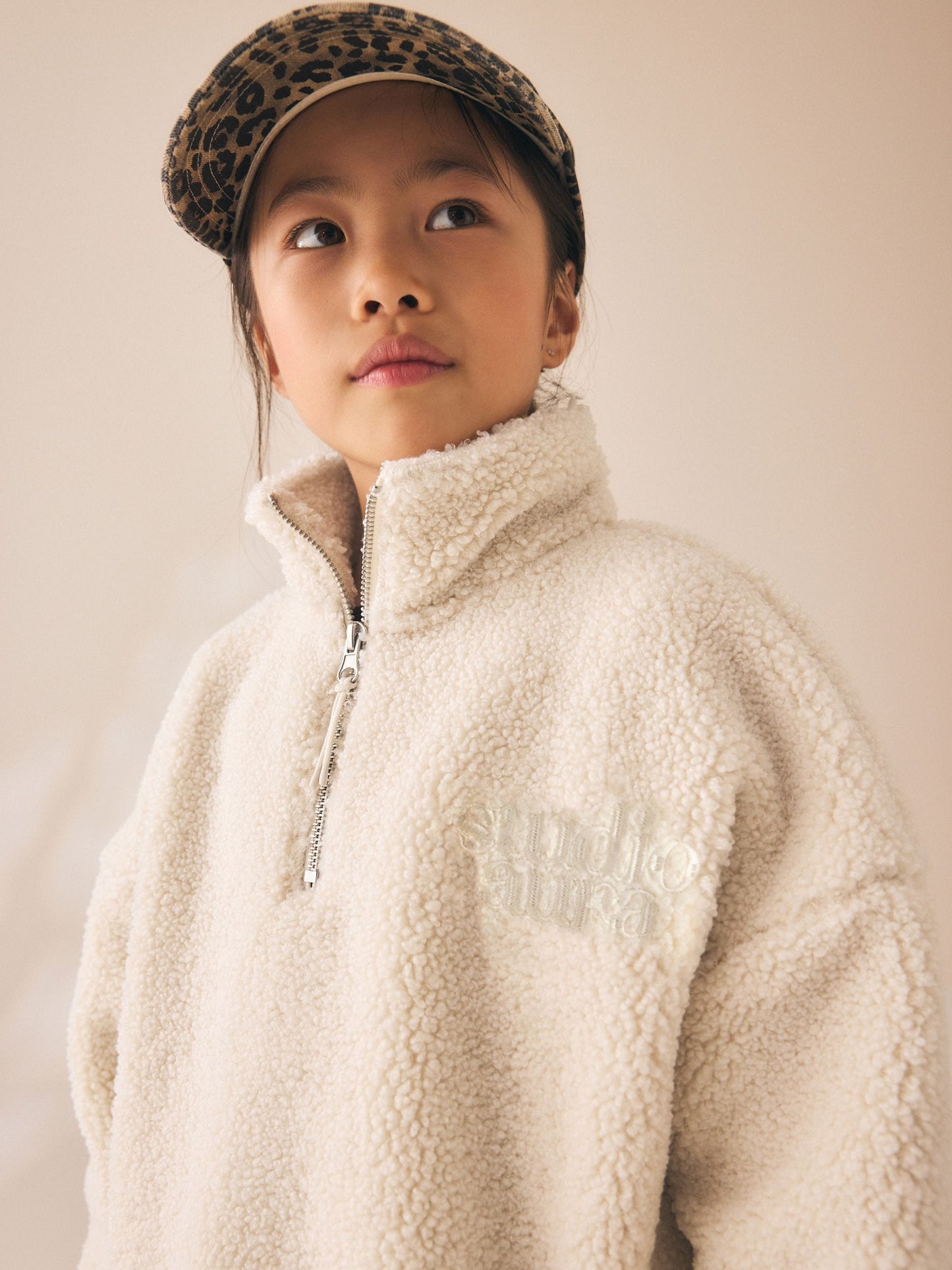 Dsiney Kidz - Neutral Cosy Lined Half Zip Borg Jacket (3-16yrs) image 4