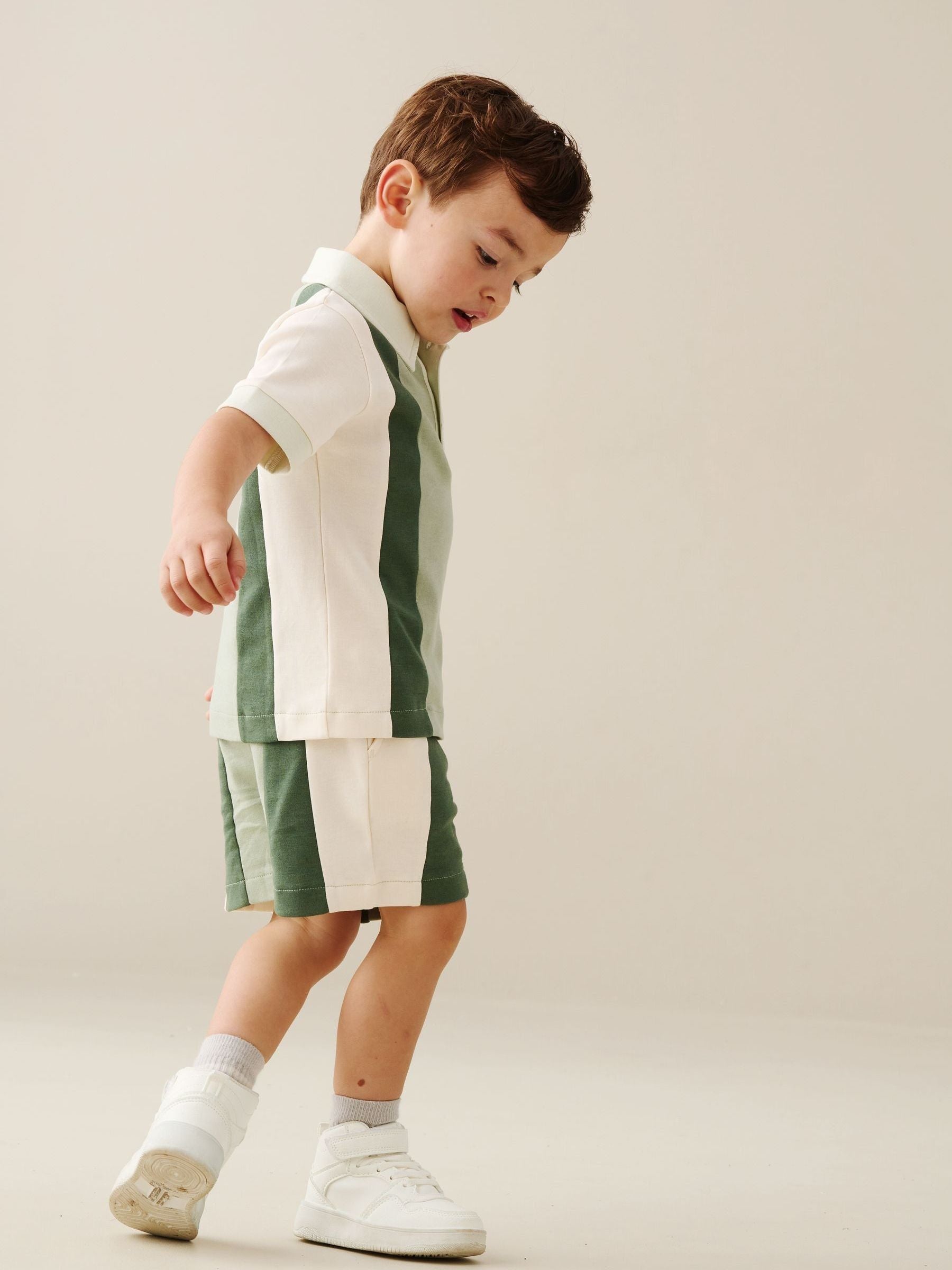 Angel & Rocket Green Jerry Colour Block Top & Shorts Set image 4