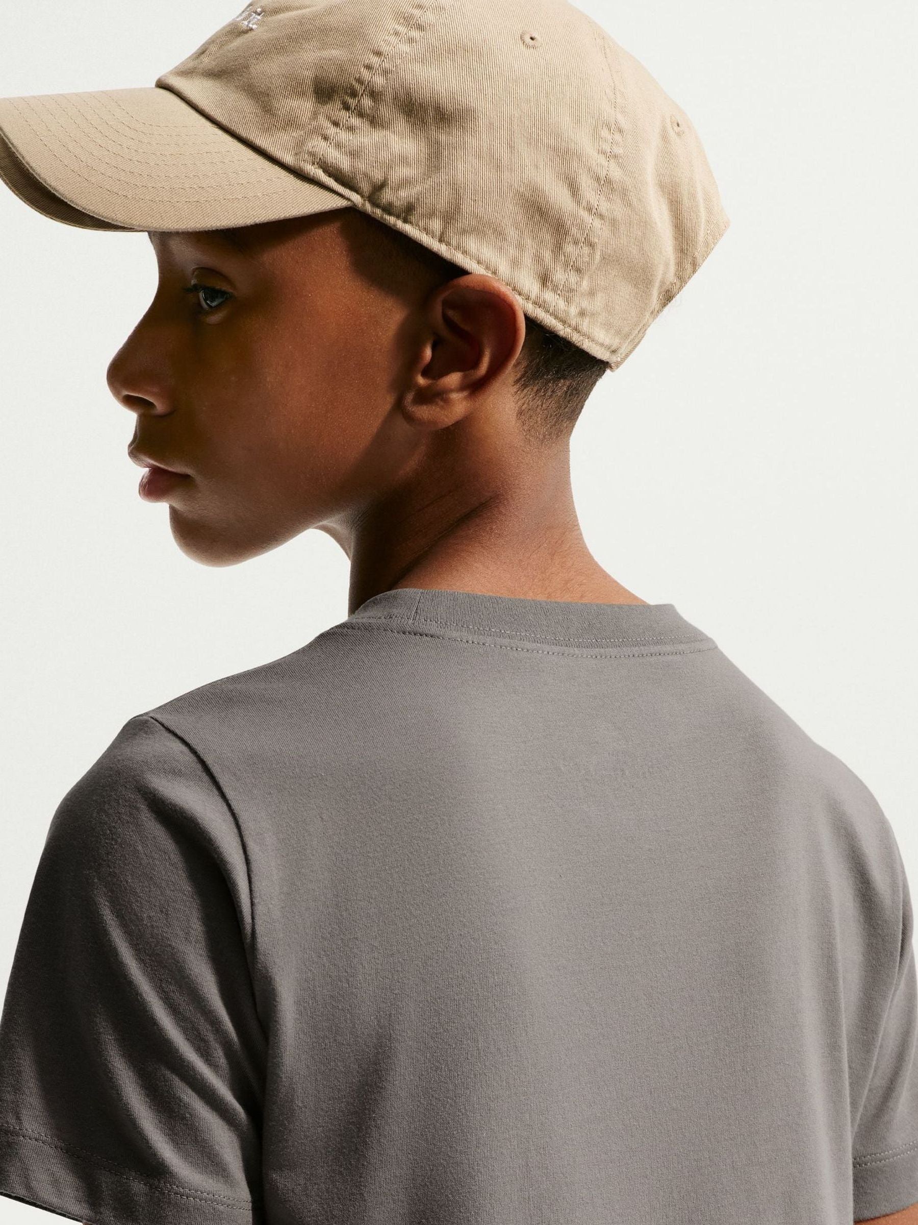 Dsiney Kidz - Nike Stone Grey Short Sleeve Club T-Shirt image 5