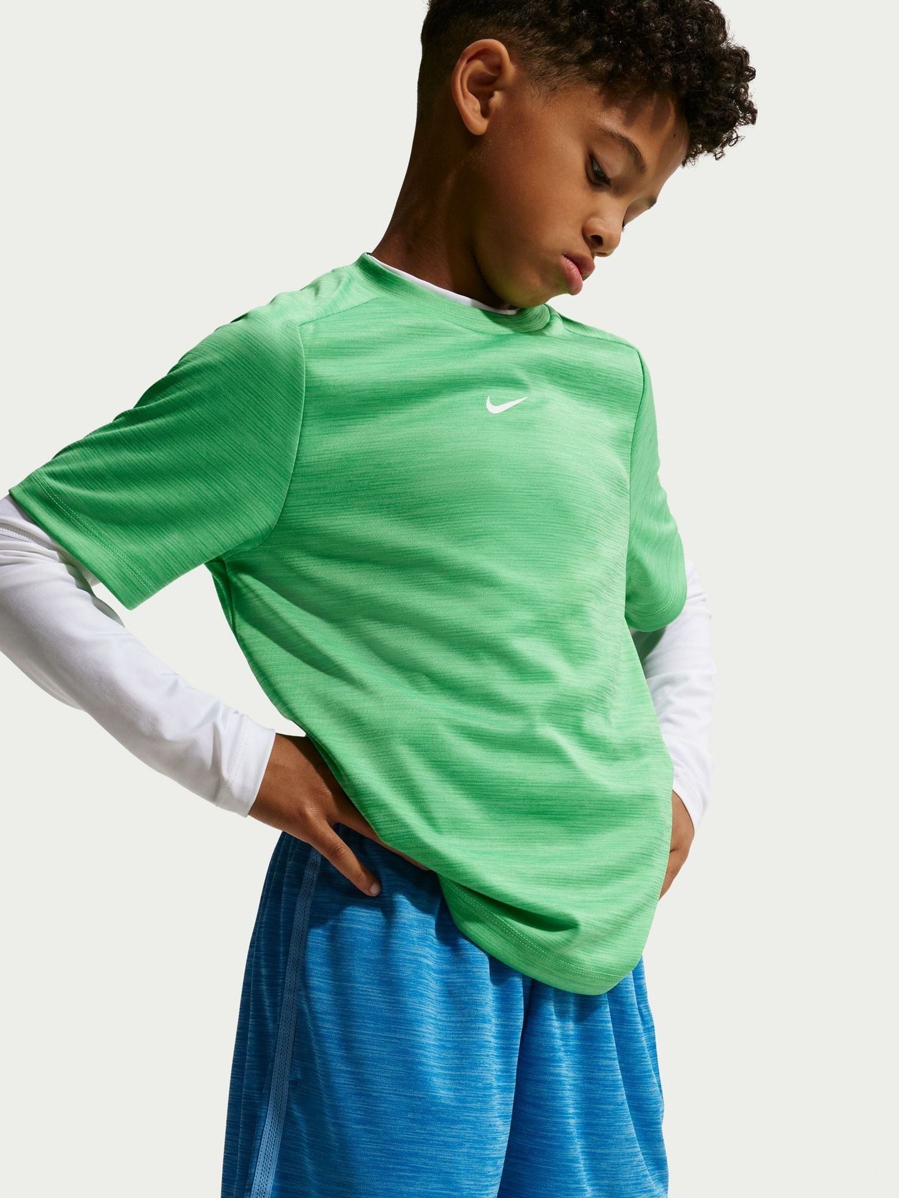Dsiney Kidz - Nike Football Blue Multi Dri-FIT Shorts image 4