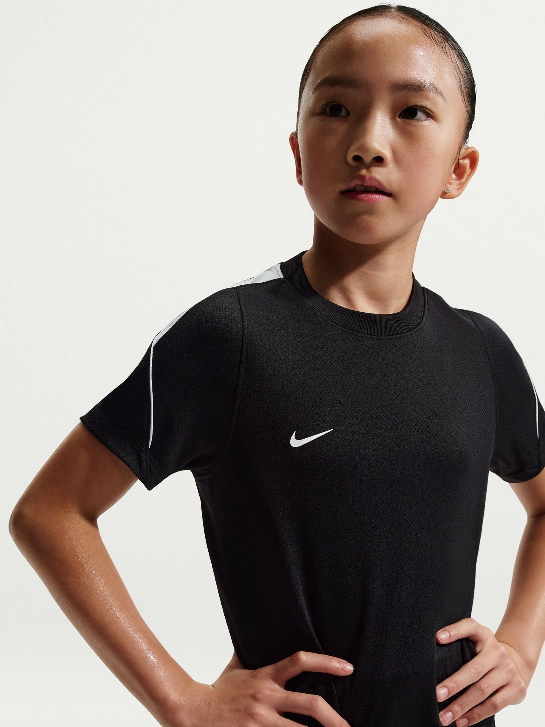 Dsiney Kidz - Nike Black Strike Dri-FIT Football Short-Sleeve Knit T-Shirt image 4