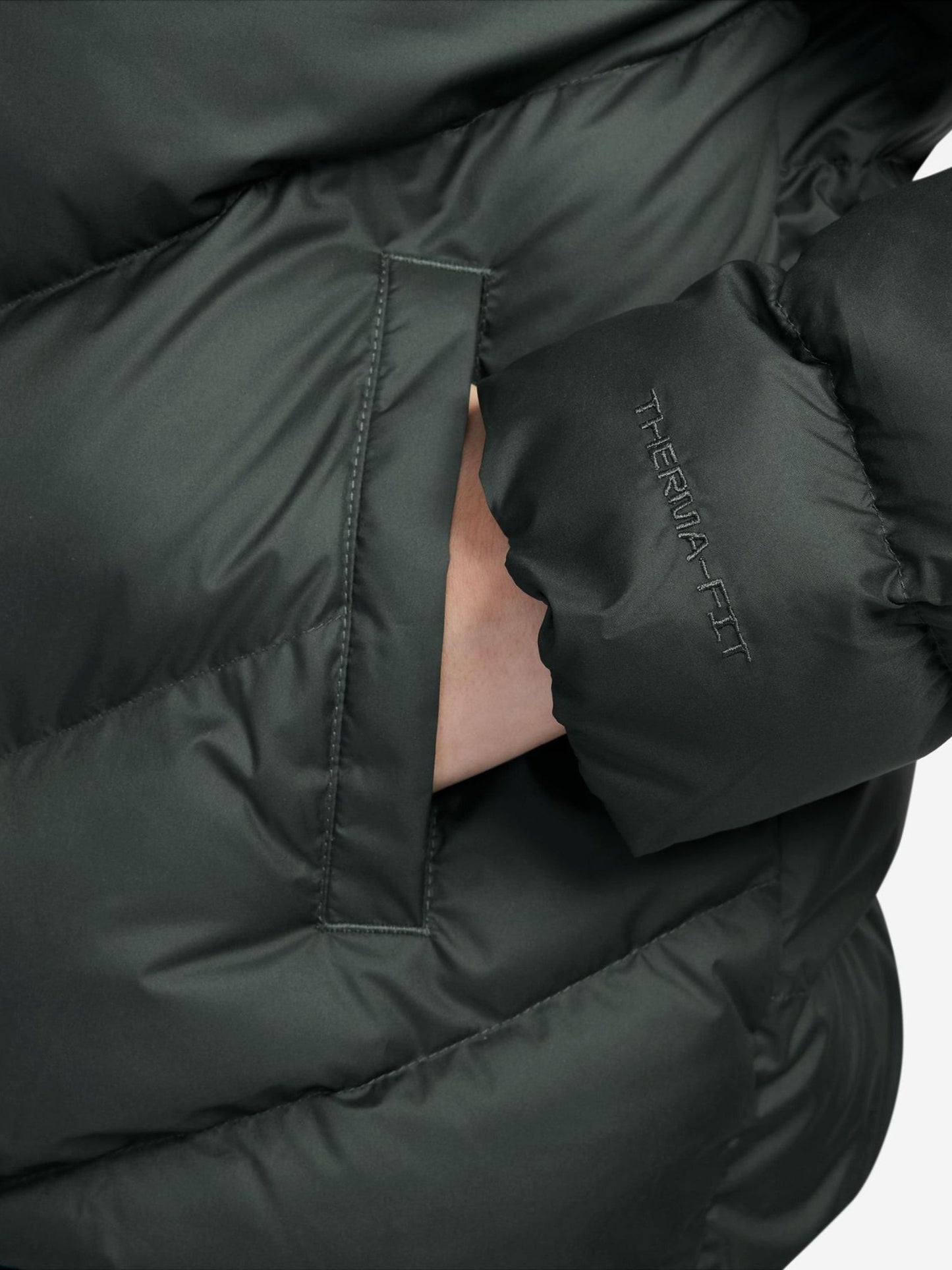 Dsiney Kidz - Nike Camo Green Padded Puffer Jacket image 4