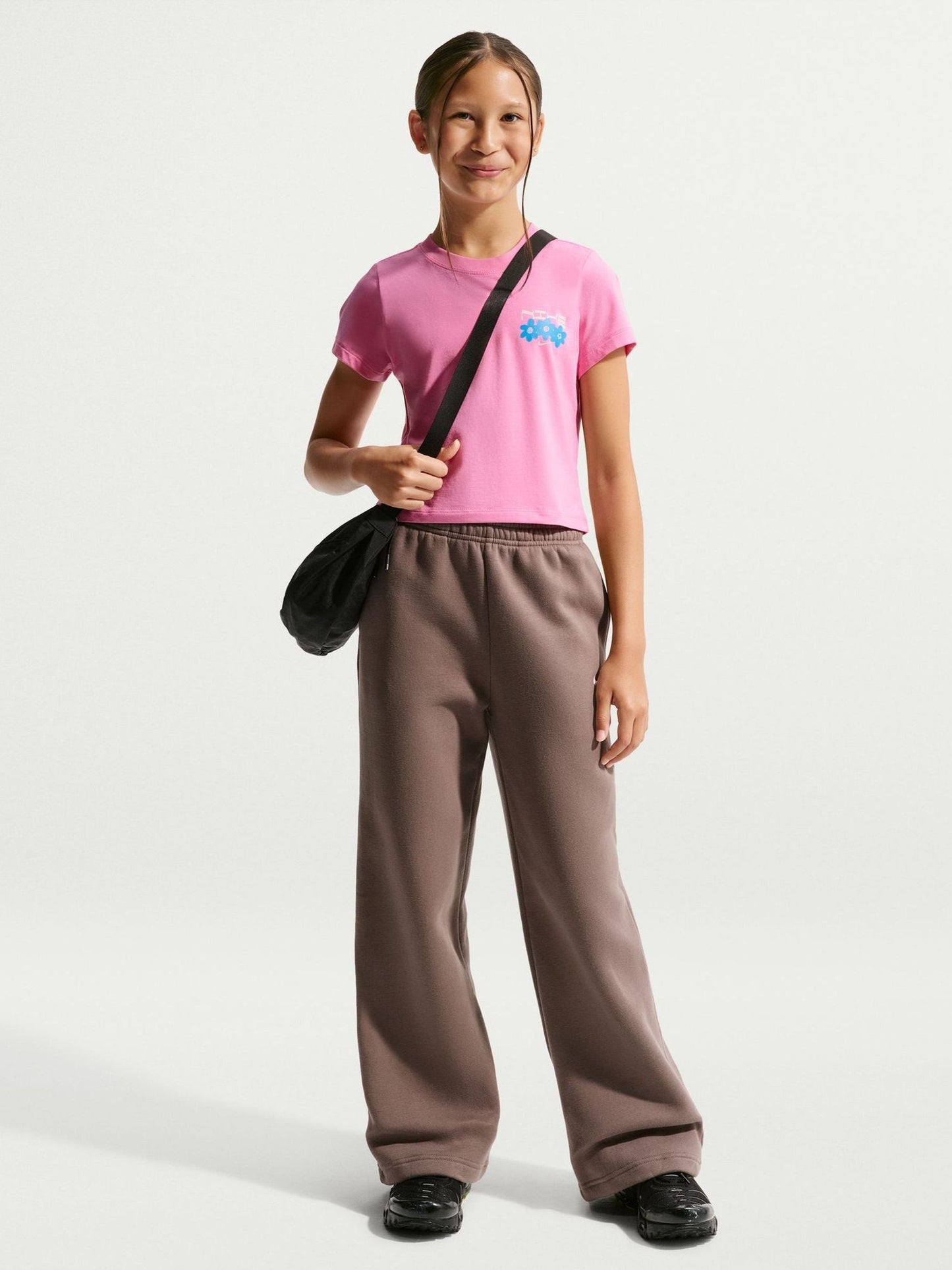 Dsiney Kidz - Nike Playful Pink Slim Cropped T-Shirt image 3