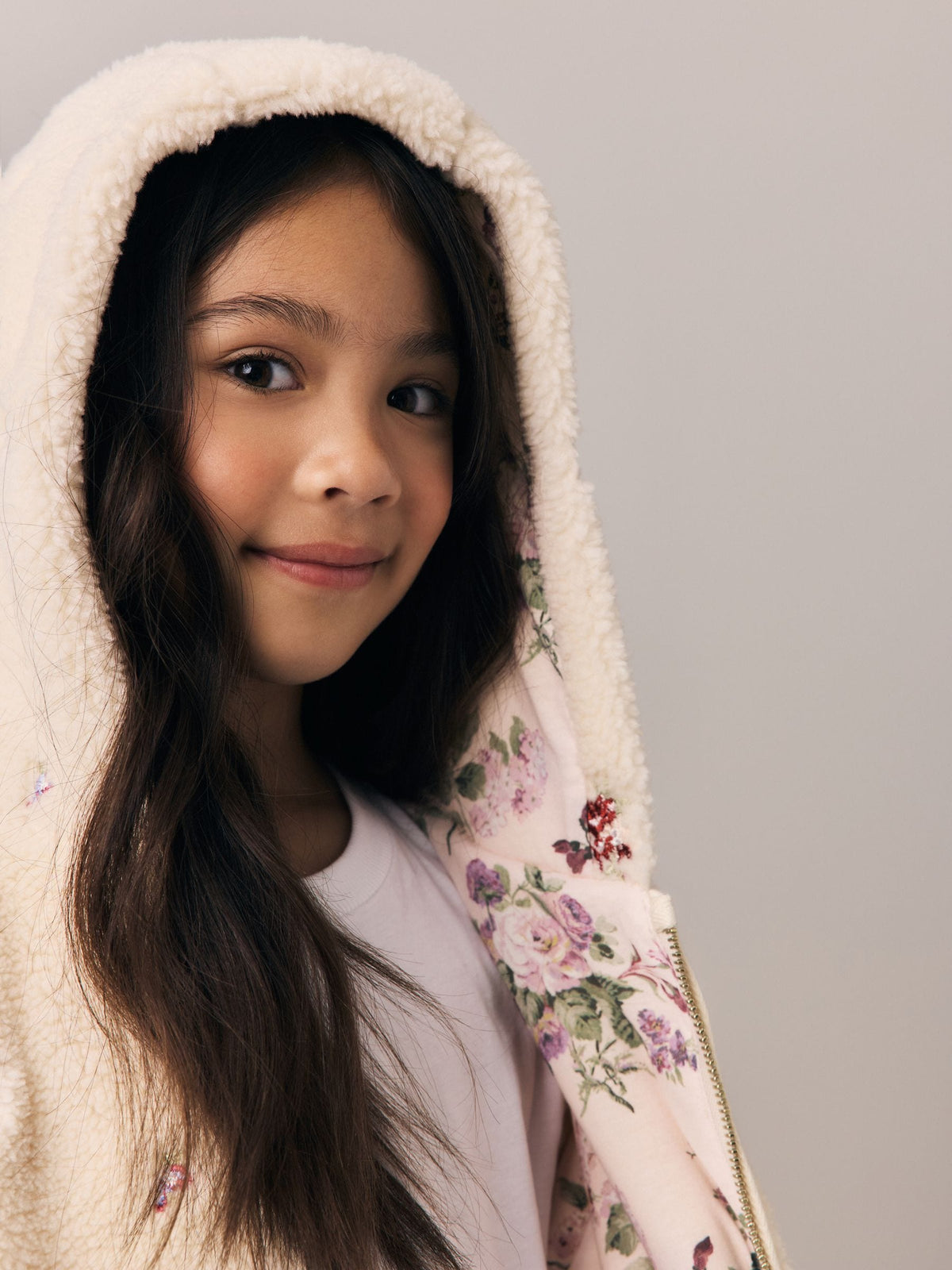 Dsiney Kidz - Laura Ashley Cream Embroided Fleece image 4
