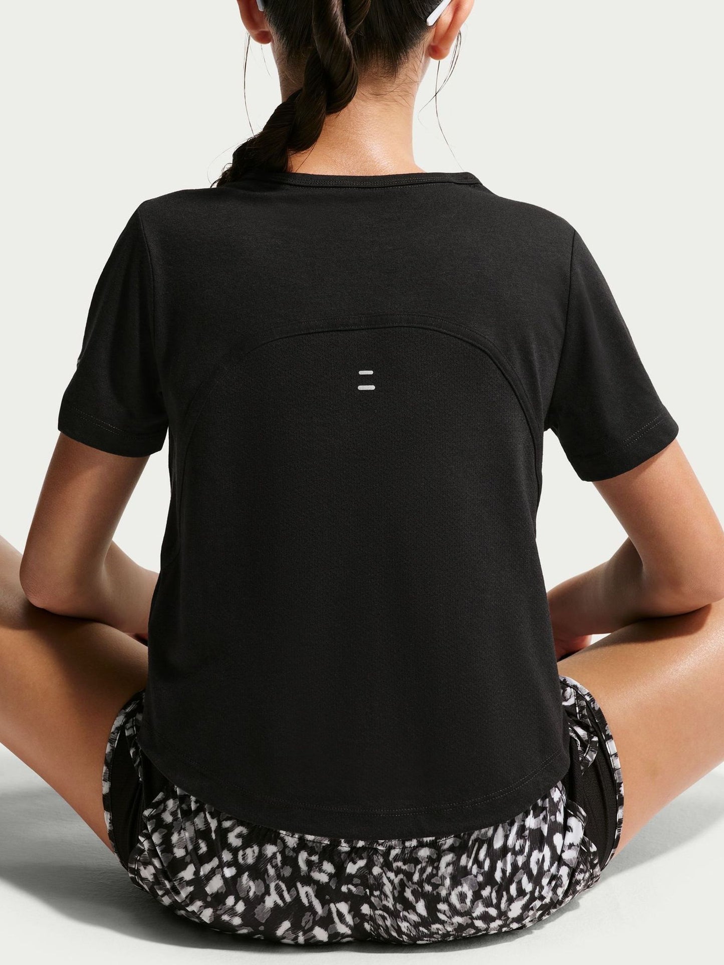 Dsiney Kidz - Nike Black Dri-FIT Tempo T-Shirt image 3