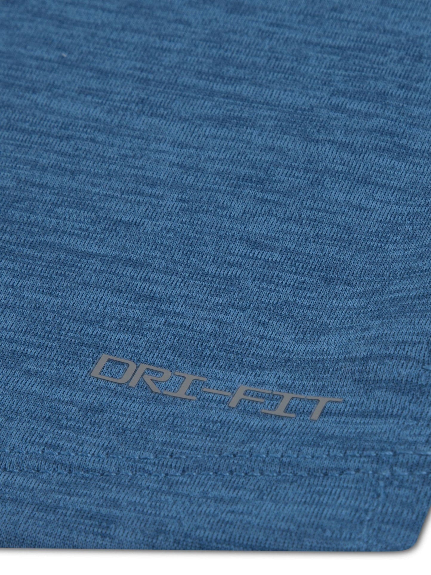 Dsiney Kidz - Nike Blue Dri-FIT Miler Short Sleeve Top & Short Set image 4