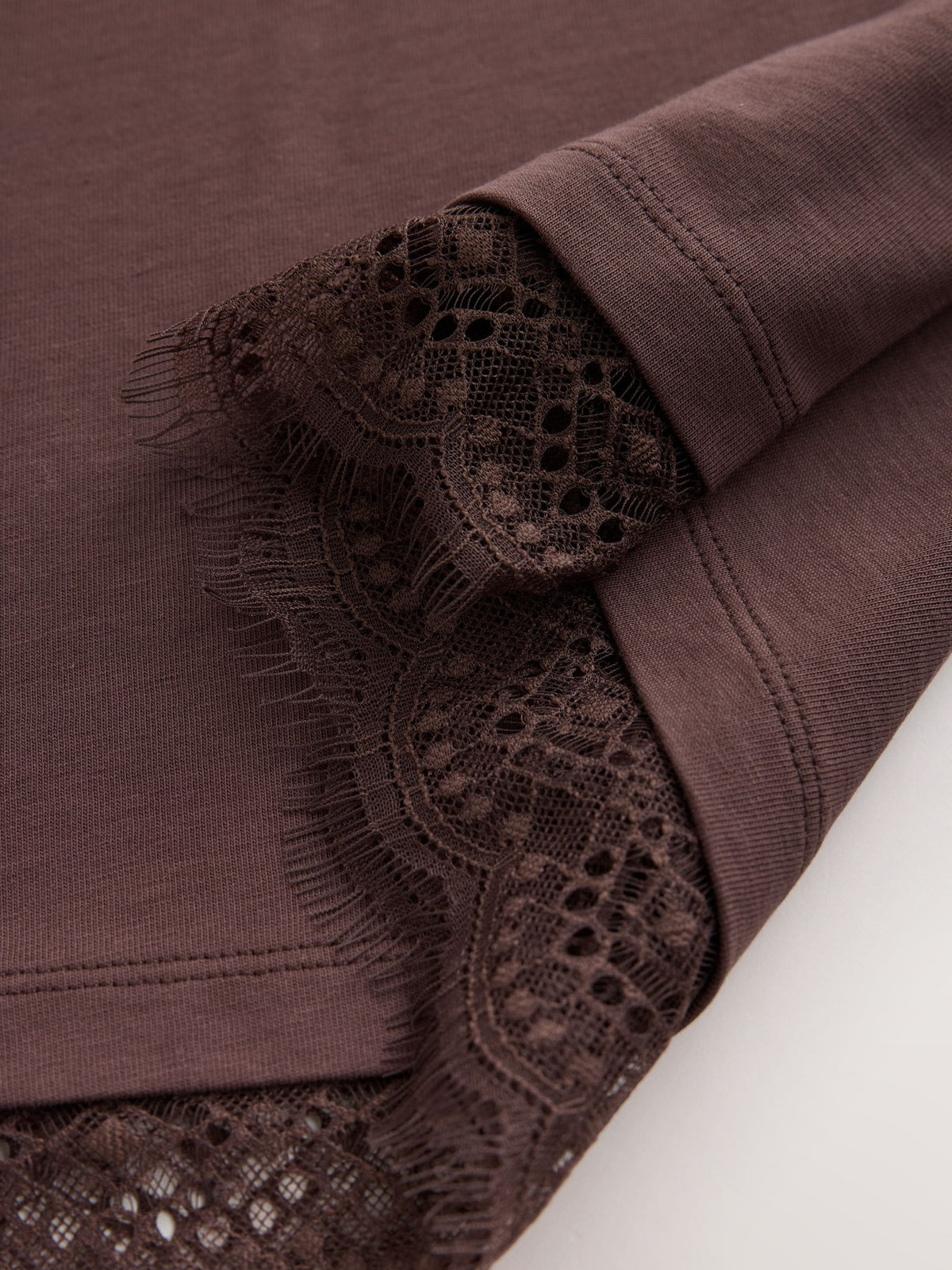 Dsiney Kidz - smALLSAINTS Brown Lace Trim T-Shirt image 6
