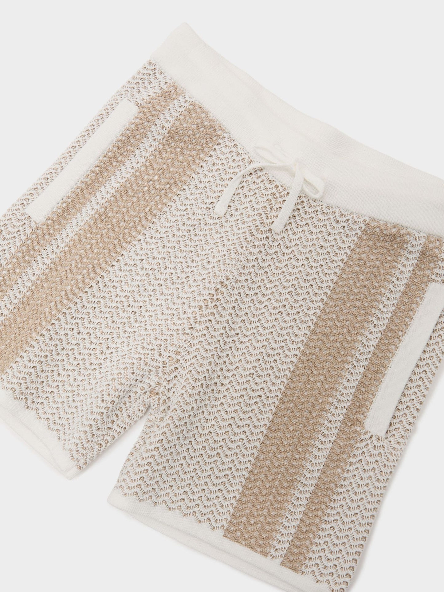 Reiss Off White/Light Camel Rudy 3-9 yrs Cotton Textured-Knit Striped Shorts image 3