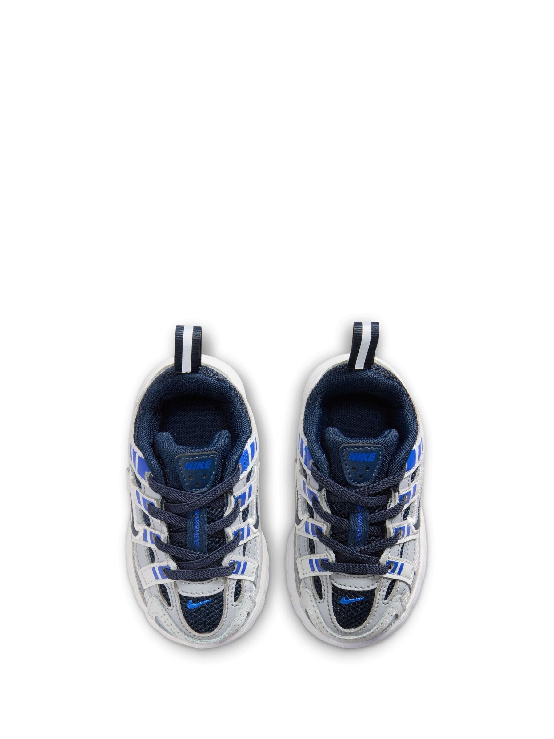 Nike Wolf Grey Blue Infant Trainers image 2