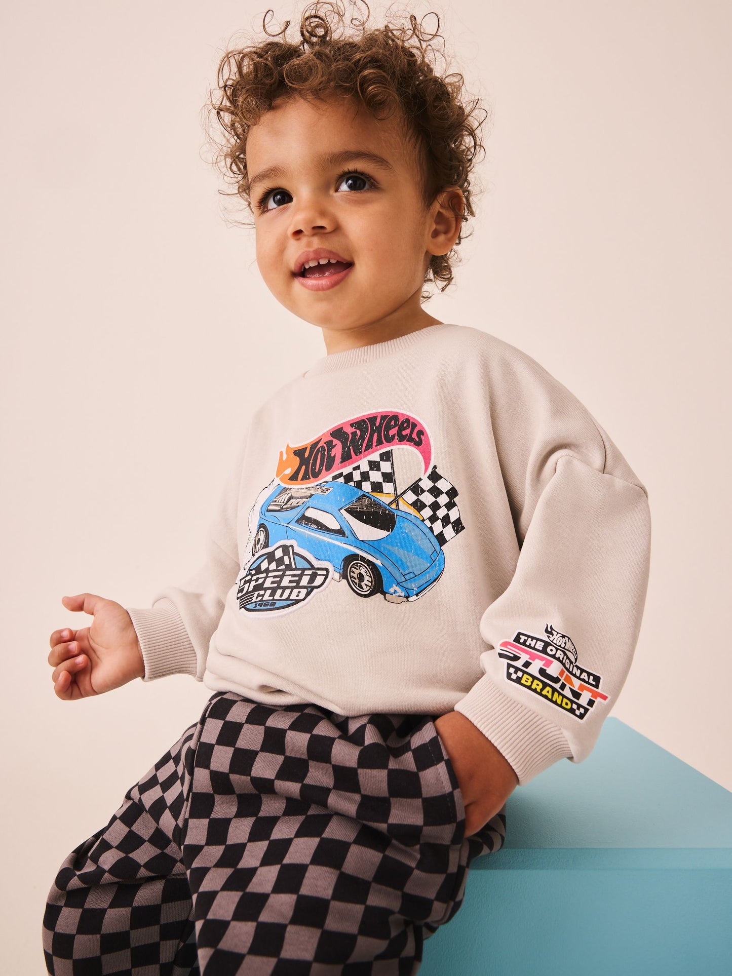 Grey Checkerboard Hot Wheels Crew And Jogger Set (9mths-8yrs) image 4