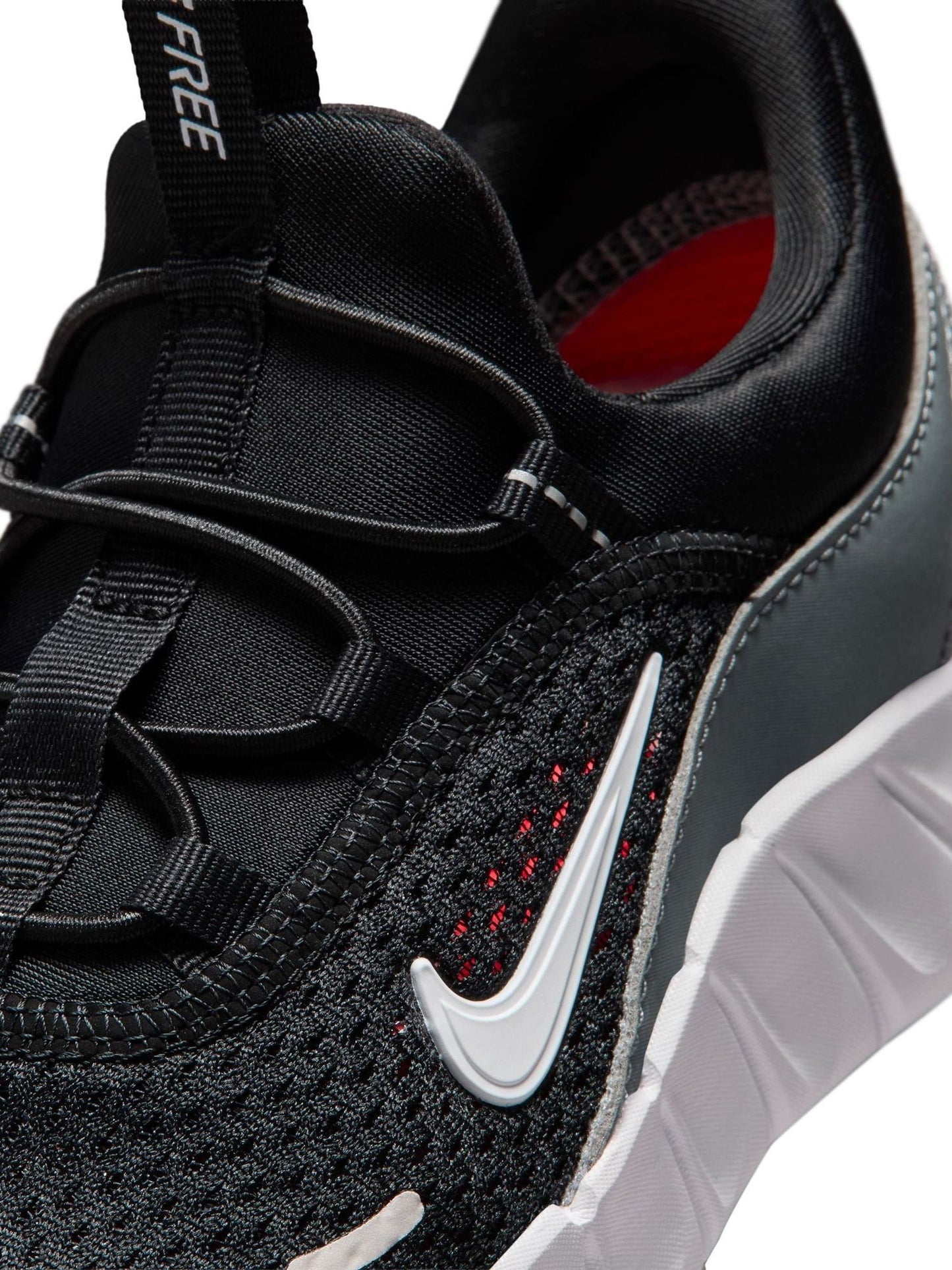 Nike Black Grey Red Junior Free Ride Trainers image 6
