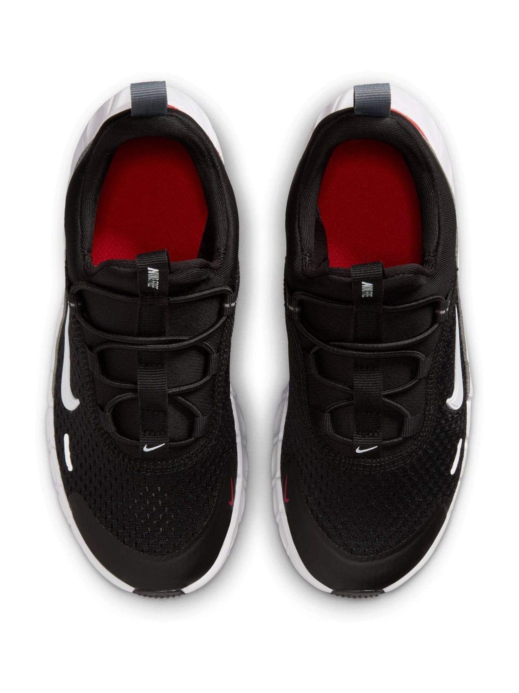 Nike Black Grey Red Junior Free Ride Trainers image 7