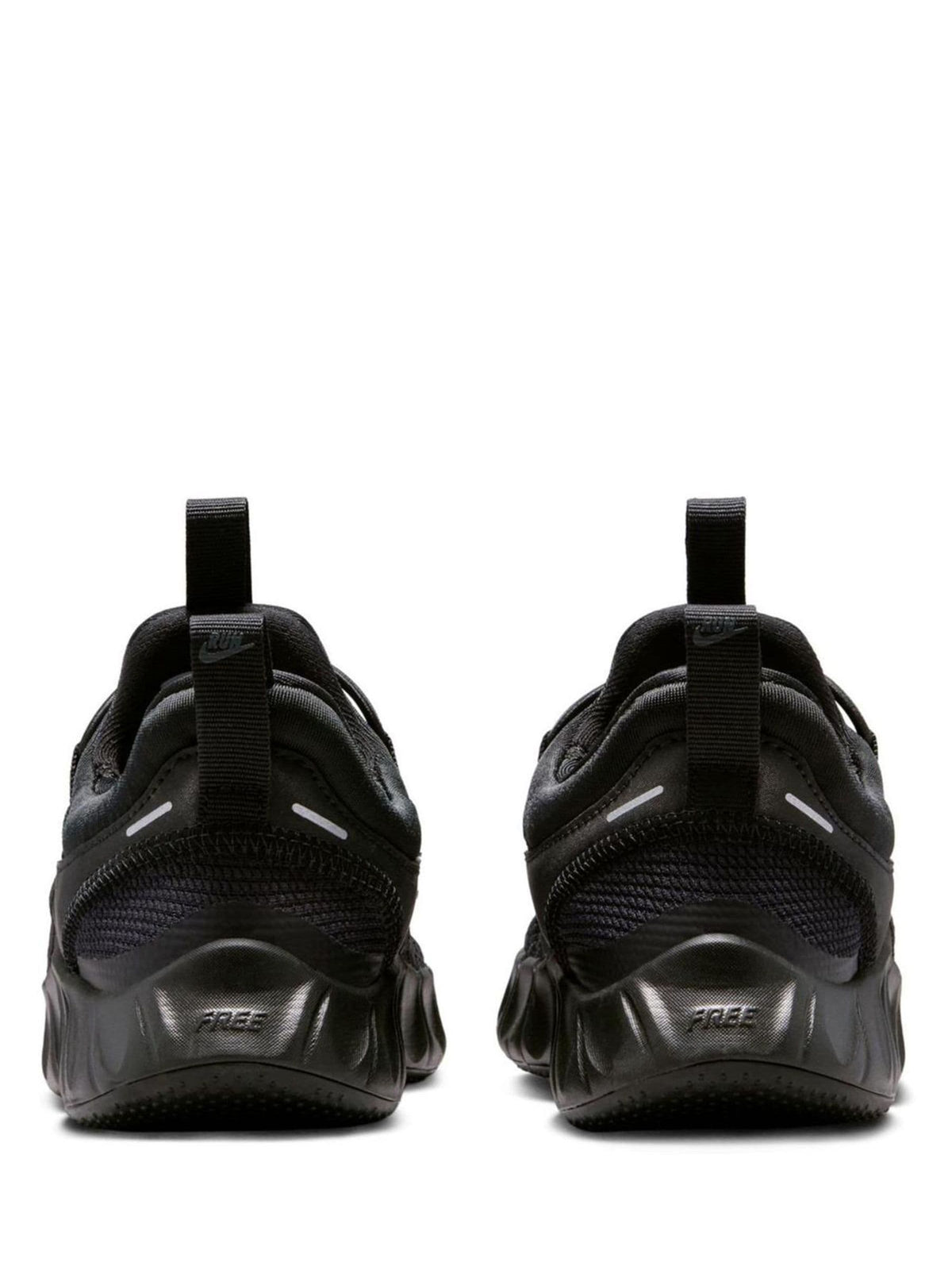 Dsiney Kidz - Nike Black Junior Free Ride Trainers image 4