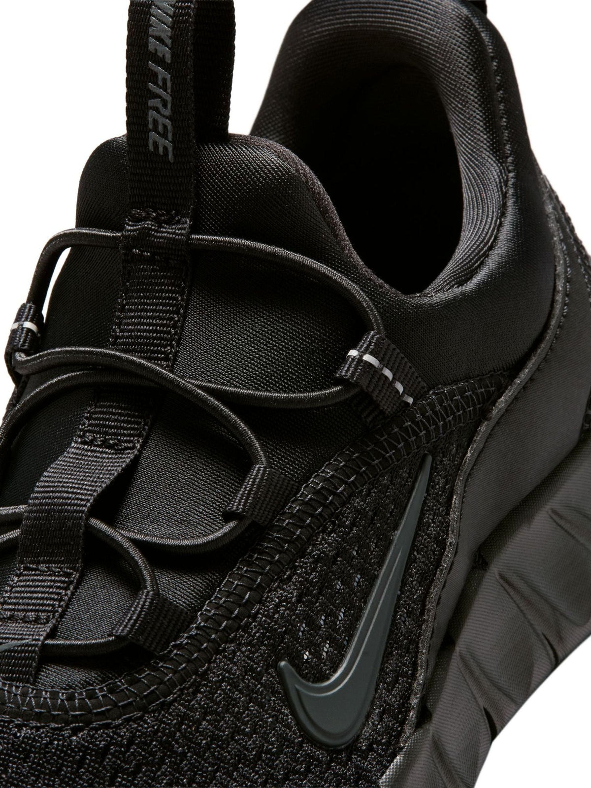 Dsiney Kidz - Nike Black Junior Free Ride Trainers image 6