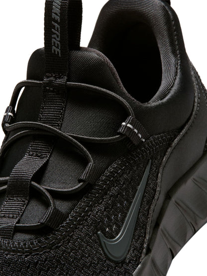 Dsiney Kidz - Nike Black Junior Free Ride Trainers image 6