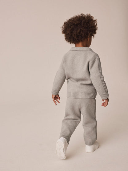 Dsiney Kidz - Neutral Knitted Zip Through Cardigan and Jogger Set (3mths-7yrs) image 3