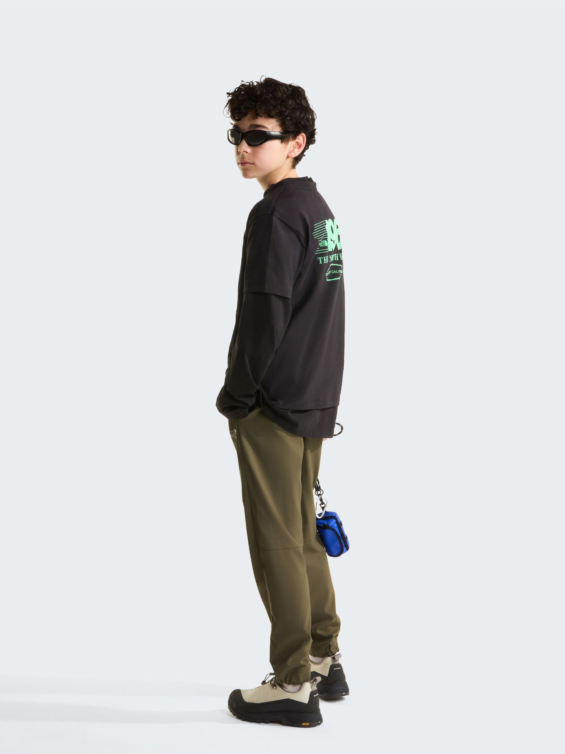 Dsiney Kidz - The North Face Black Teen Track Relaxed Graphic T-Shirt image 3