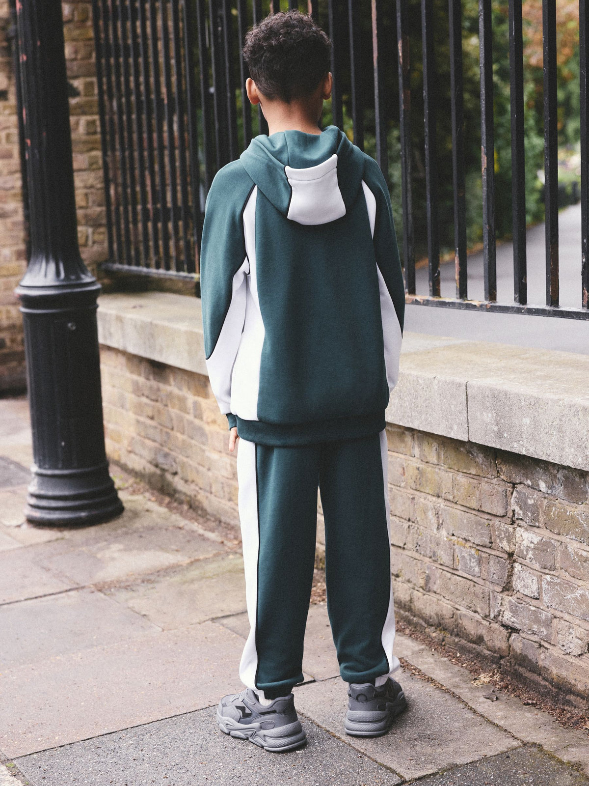 Green Colourblock Joggers & Hoodie Set (3-16yrs) - image 6