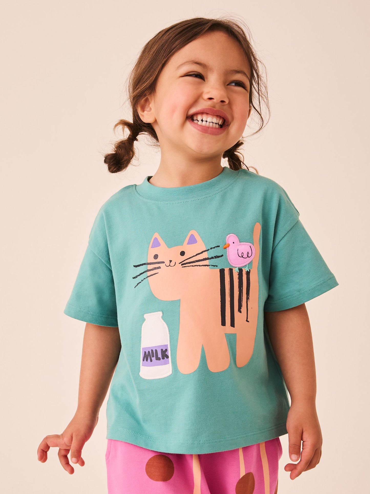 Green Cat Short Sleeve T-Shirt and Barrel Trousers Set (3mths-7yrs) image 3