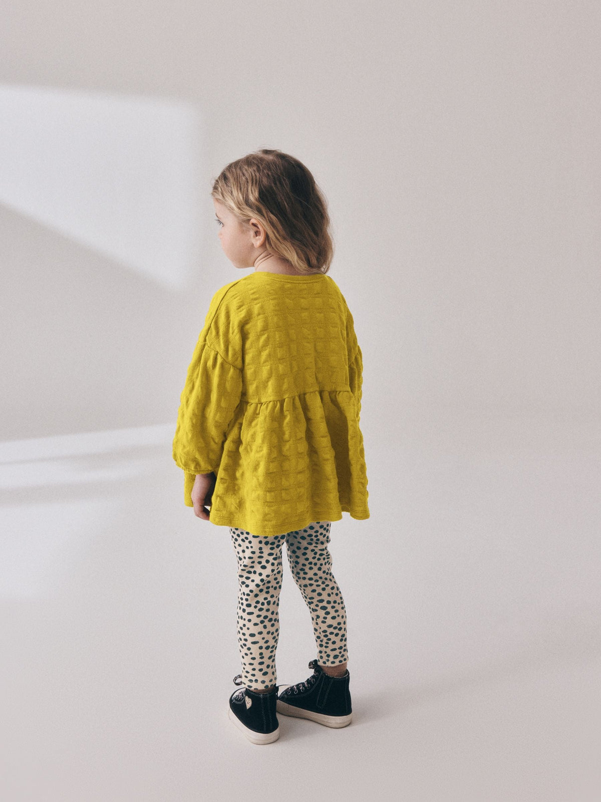 Dsiney Kidz - Lime Green Long Sleeve Textured Blouse and Leggings Set (3mths-7yrs) image 2