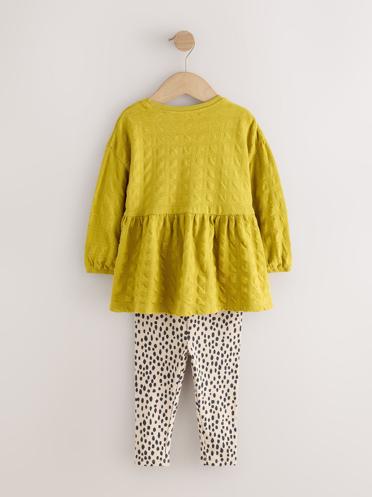 Dsiney Kidz - Lime Green Long Sleeve Textured Blouse and Leggings Set (3mths-7yrs) image 6